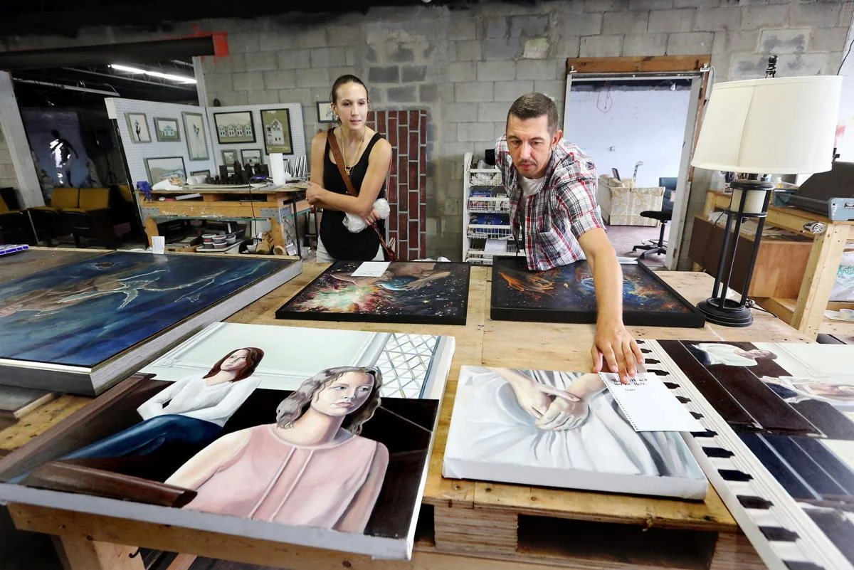 "A loss of identity" by Adam Parker for The Post and Courier. Photo by Brad Nettles/Staff Click on the link below to read more about the disappearing venues and lack of affordable spaces in the city. Fabulon fell victim to the this. We need to change this! https://www.postandcourier.com/features/arts_and_travel/charleston-area-artists-and-patrons-cope-with-disappearing-venues-real/article_6fcd7574-8479-11e8-ae24-3ff6a6c065d4.html