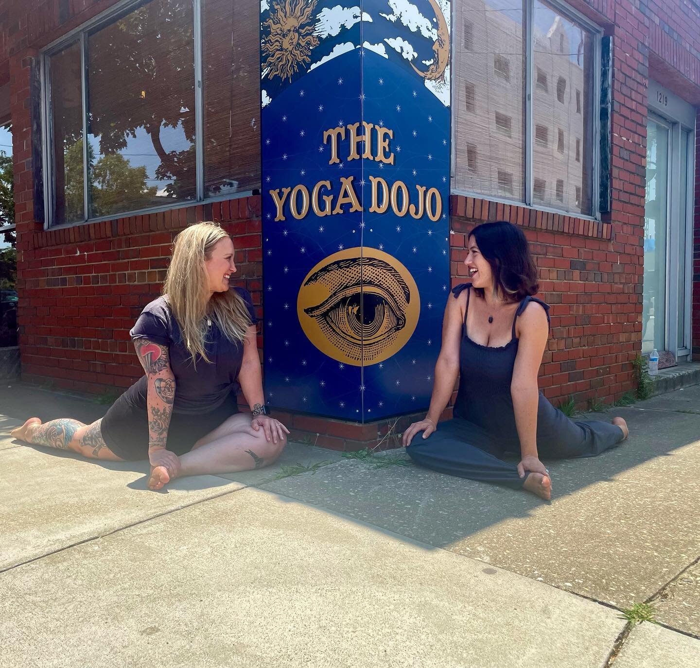 I&rsquo;m back, and excited to co-lead an Intro to Meridian Yoga workshop with one of my loves @oliviayohai on Sunday, 8/1. 🔮🧘🏻&zwj;♀️🧘🏼&zwj;♀️✨

Meridian Yoga Technique is a healing modality that can be applied to self or others. This system is