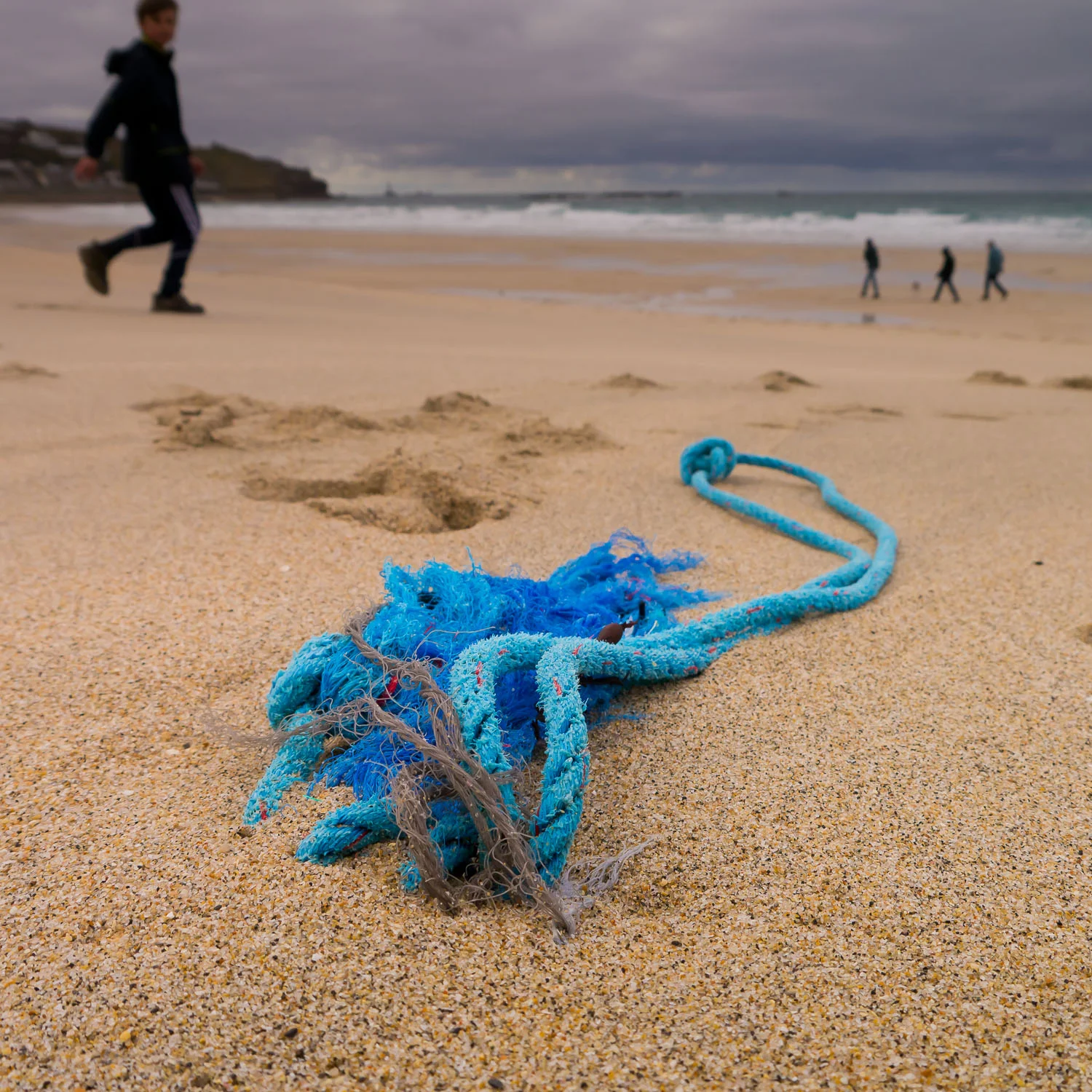 Rope Flotsam, Sennen