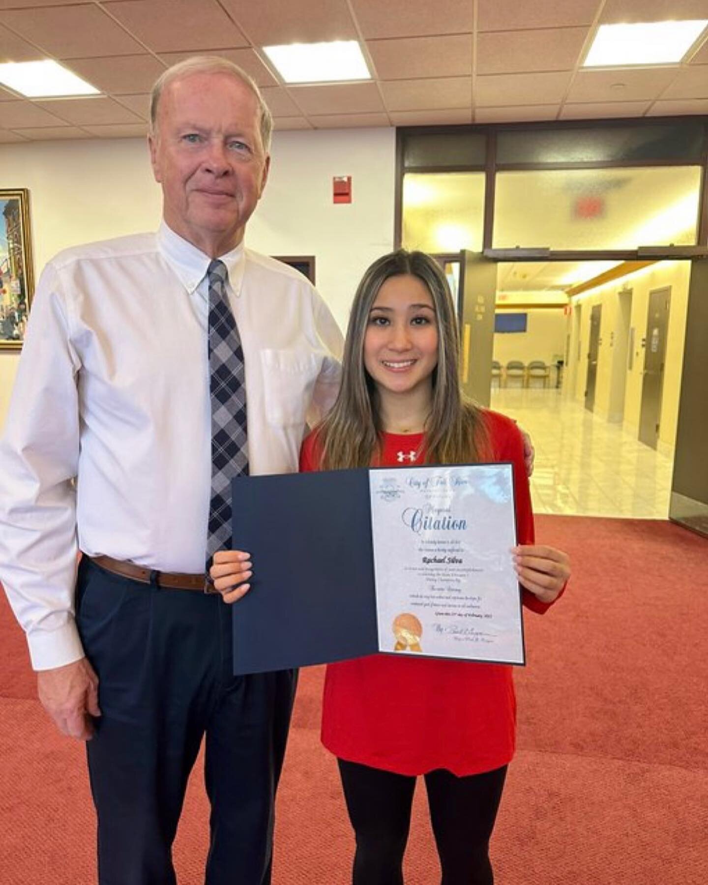 Mayor Coogan, of Fall River, gives Rae a citation for winning the MIAA D1 Diving Championships! 👏🏼👏🏼👏🏼