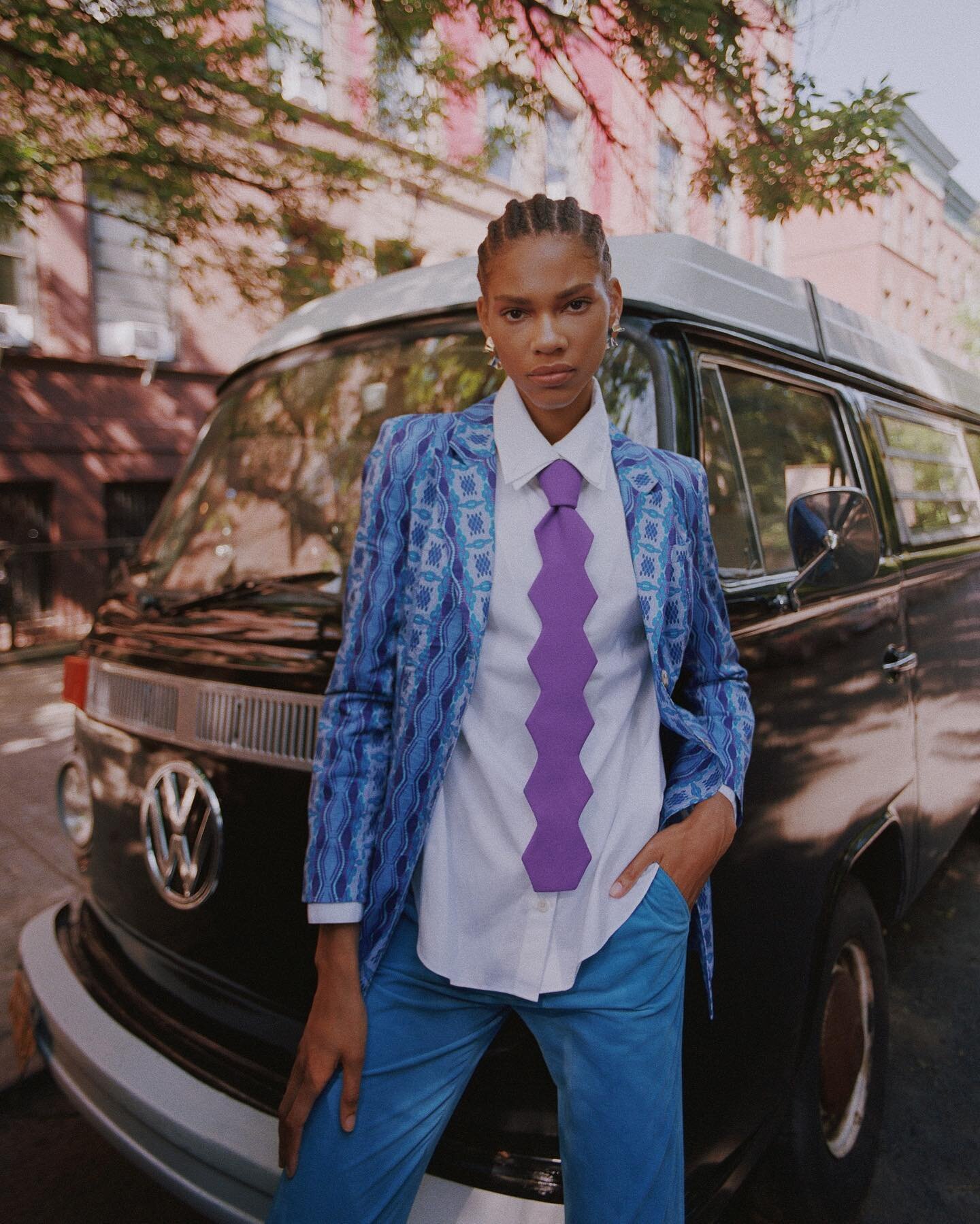 Last summer in Harlem
Model @sknnieminnie @newyorkmodels
Styling @angelinascantlebury
Makeup @yuminagashima.makeup
Photo Assistant @_illmalec
#fashioneditorials #fashionstory #fashionmodel #fashionphotography #fashionphotographer #womensfashion