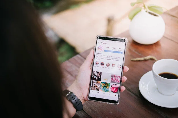 5 Tips to Revamp Your Instagram Bio