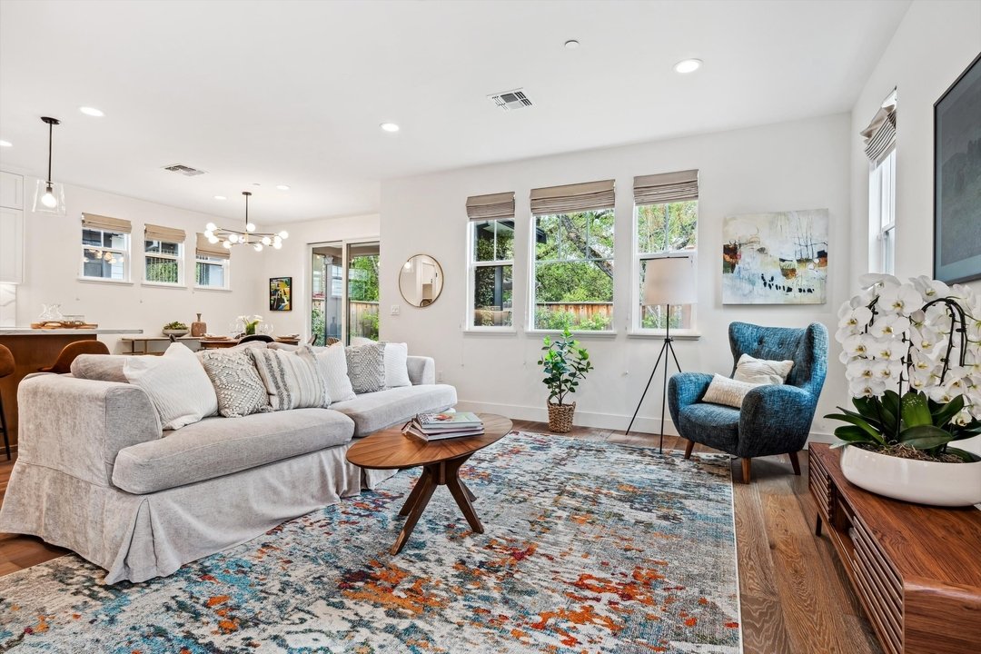 UNDER CONTRACT: 1605 Winding Creek Way, Healdsburg. 

Welcome to a slice of Healdsburg heaven, where modern comfort meets serene sophistication. 🏡✨ 

Imagine unwinding in this spacious living room bathed in natural light, with sleek design touches t