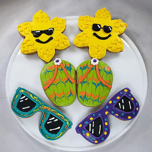 Summer Fun Cookies from the Gingerbread Factory