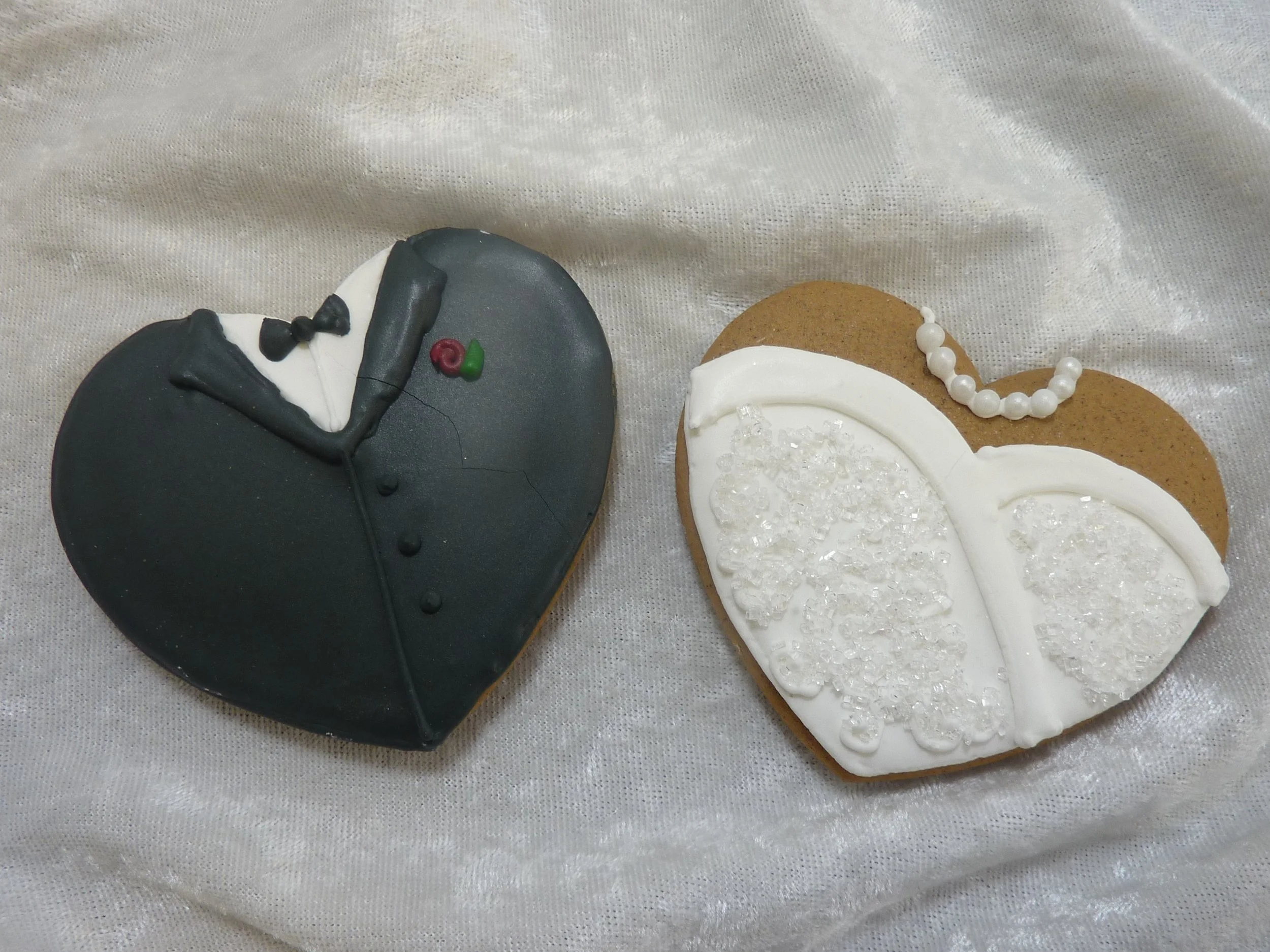 Wedding Heart Cookies from the Gingerbread Factory