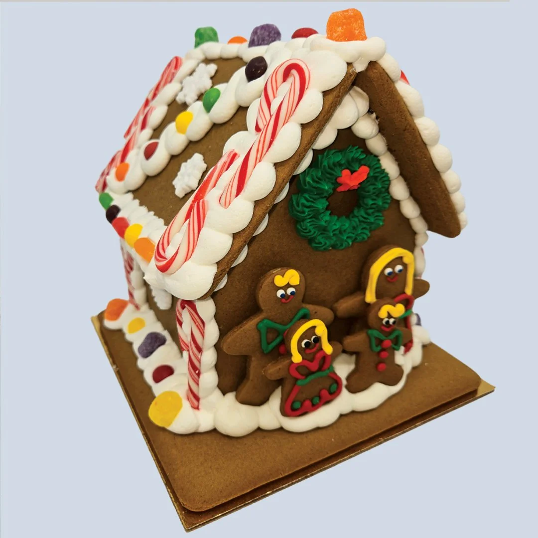 7.5'-decorated-gingerbread-house-front.jpg