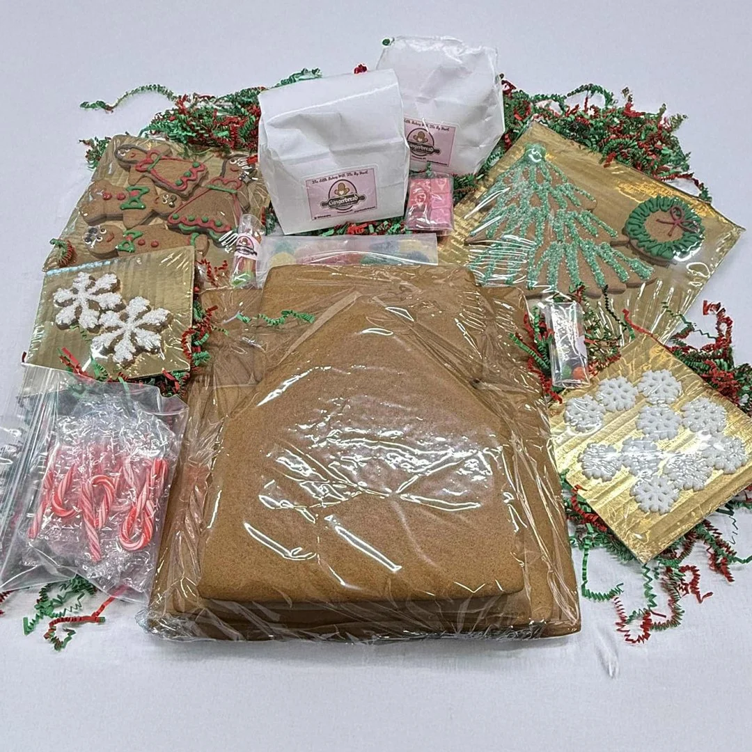 11.5” Gingerbread House Kit