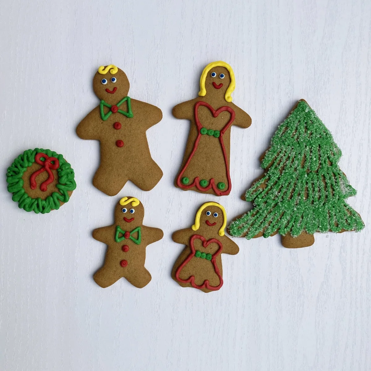 Gingerbread-People-and-Trees.jpg