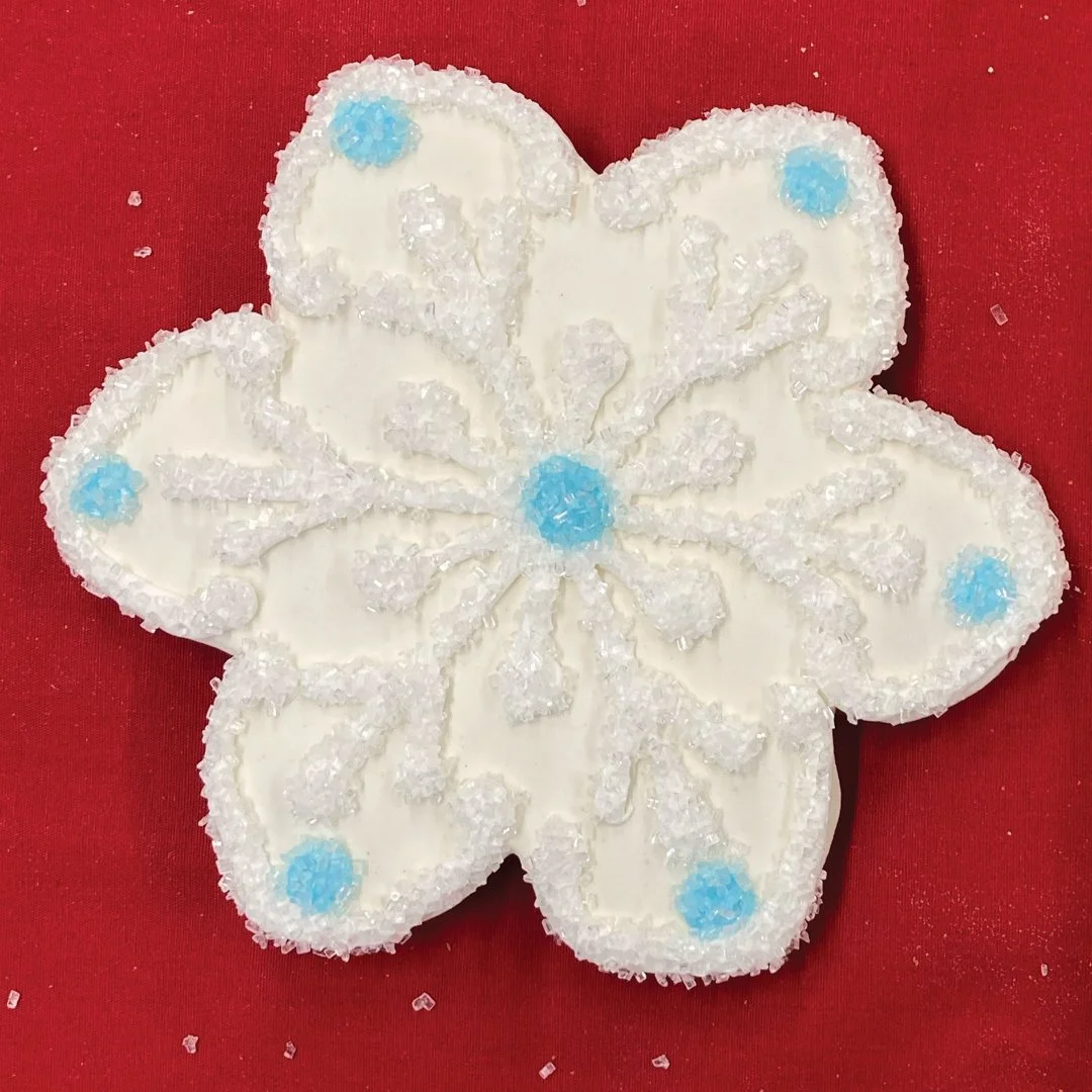 Snowflake cookie with blue accents - Gingerbread Factory