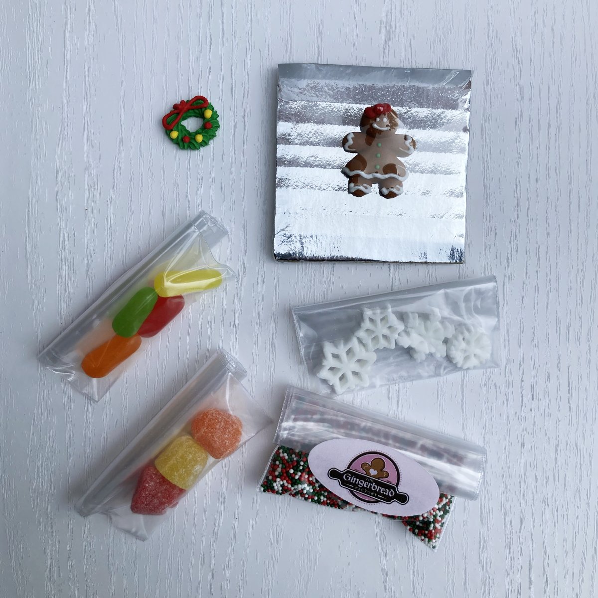 Gingerbread-House-Kit-Candy-Girl.jpg
