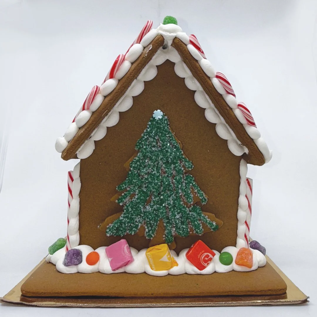 9.5-Gingerbread-House-with-Banner-Back.jpg (Copy)