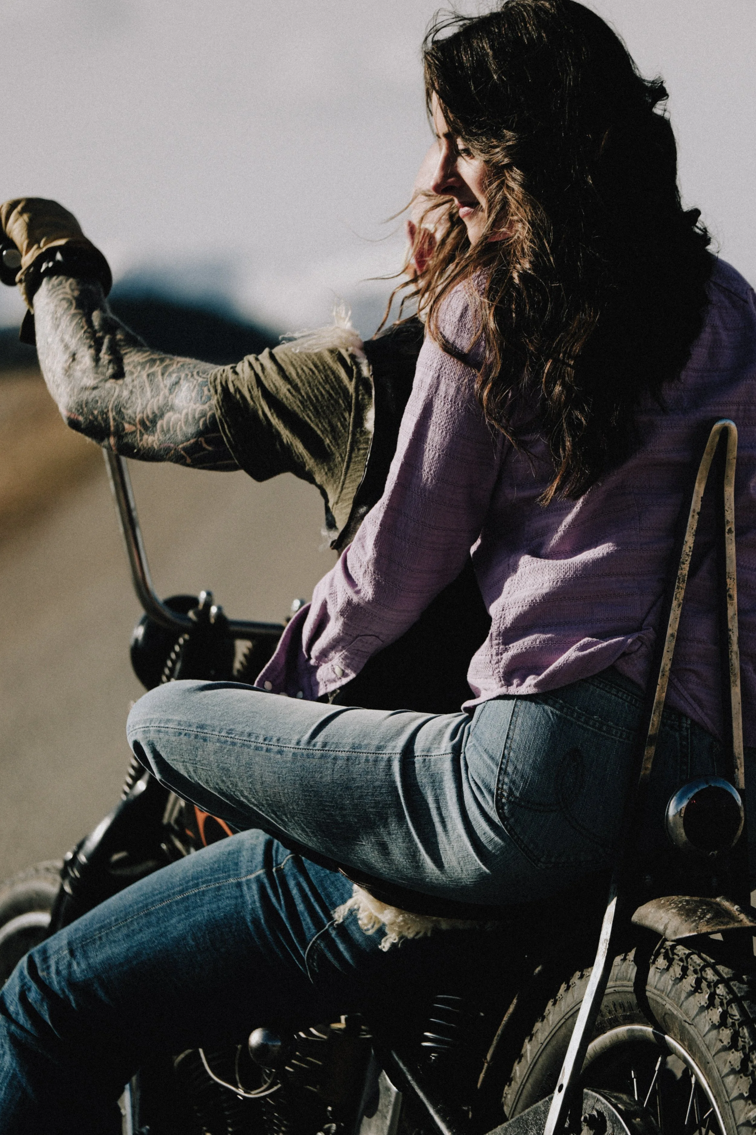 Black Bear Brand WOMAN - LAVENDER Embroidery... Western P-Snap Shirt