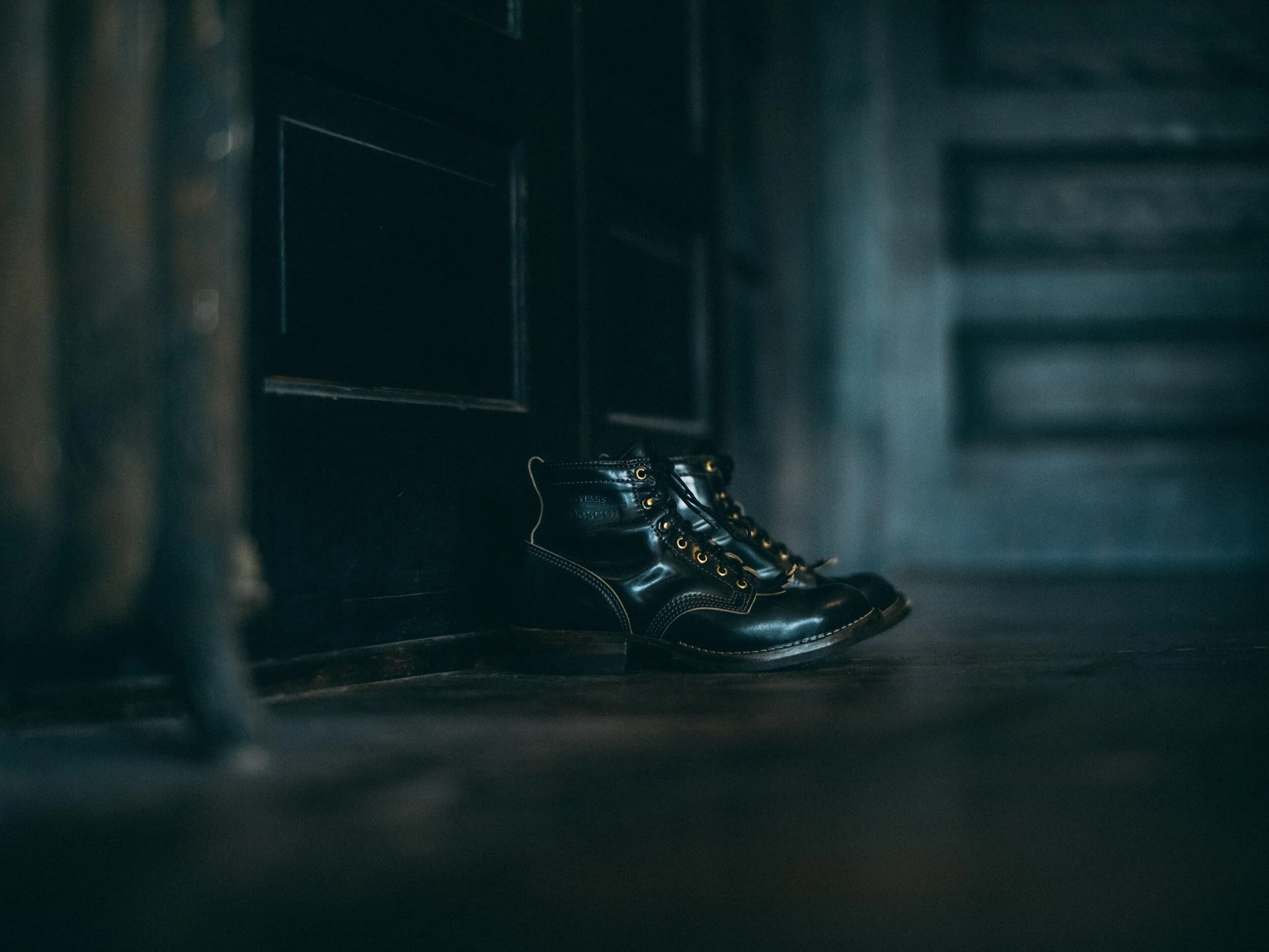 Black Bear Brand CEO Lace Up Boot (Shell Cordovan ~ Horse)