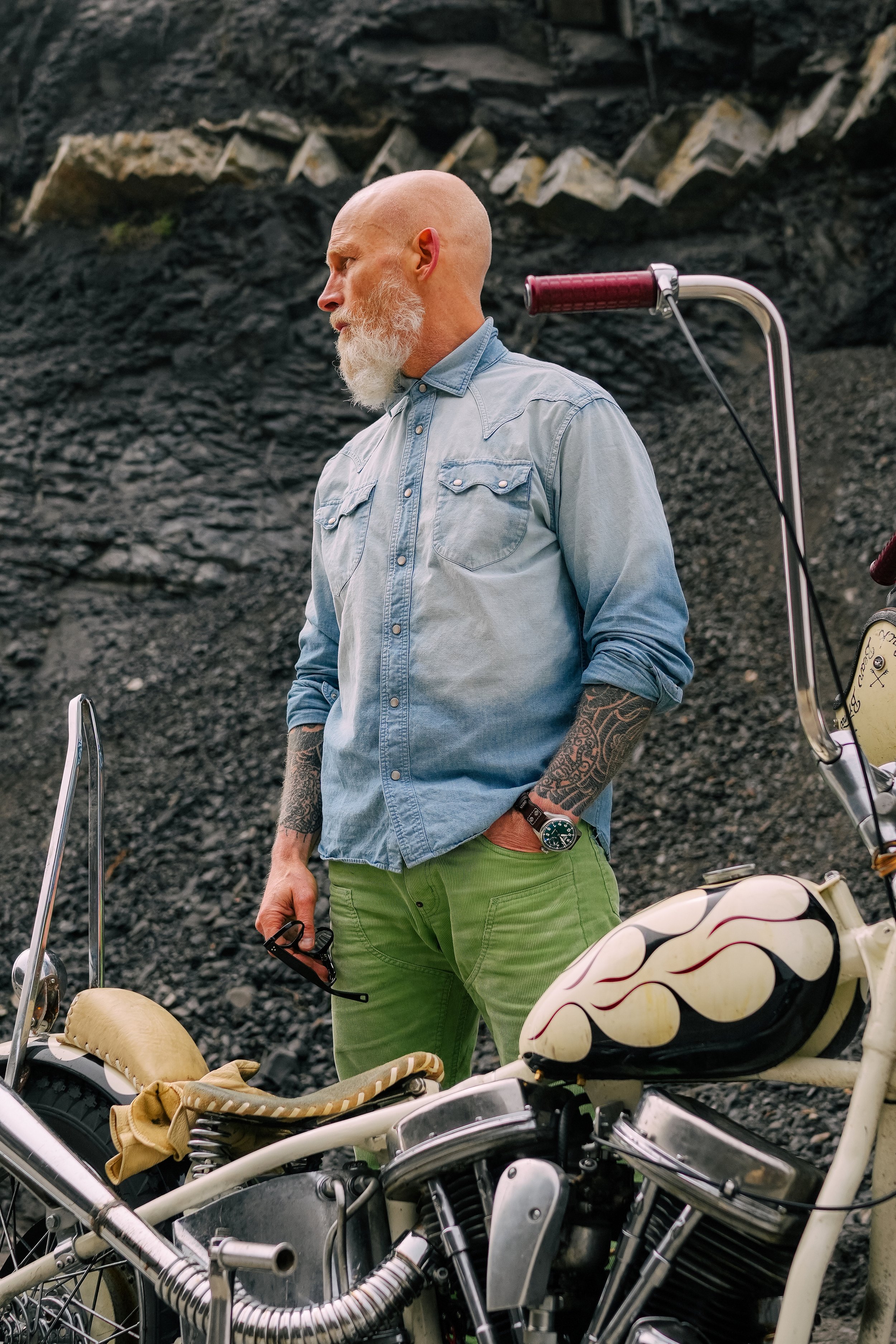 Black Bear Brand - Western INDIGO Washed Shirt... with special Pearl Snaps