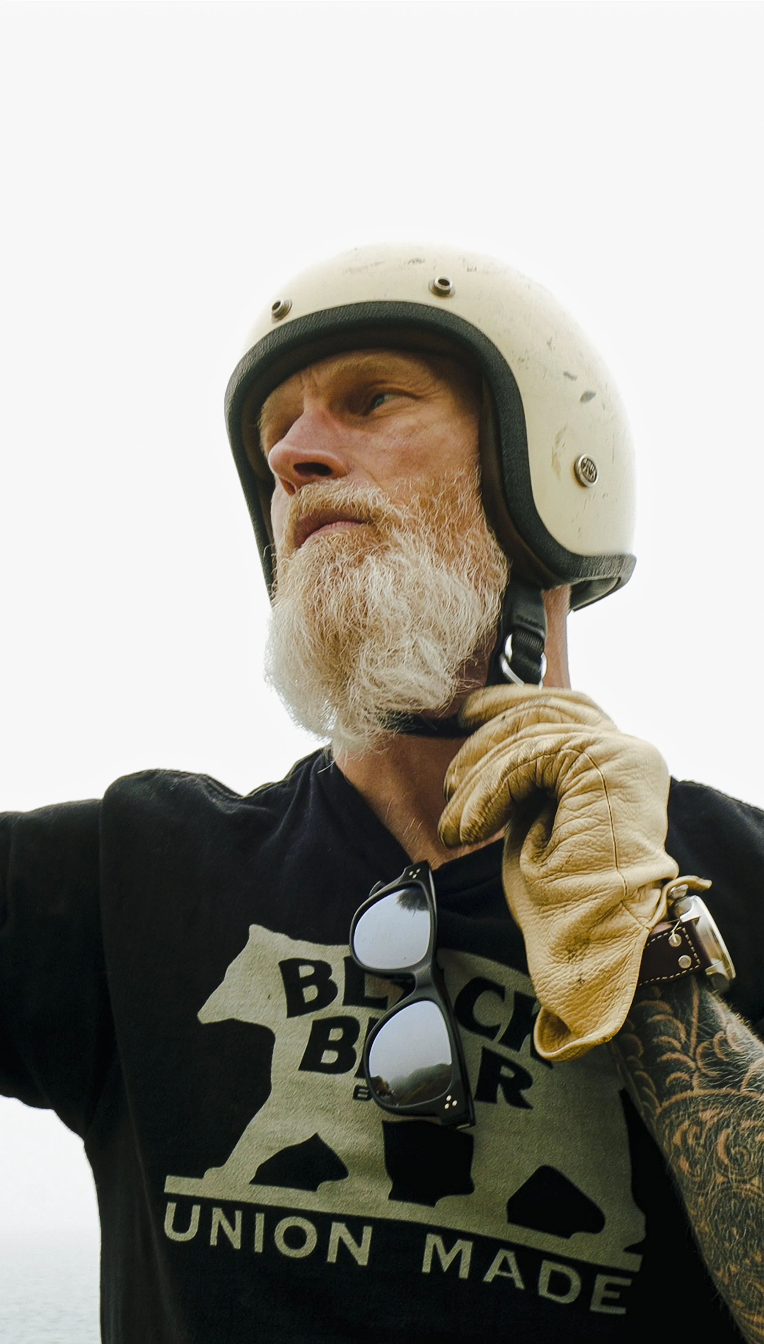 Black Bear Brand 'Made in the USA' original logo tee. This American heritage shirt features the classic Black Bear Brand logo. Showcasing exceptional craftsmanship and made from 100% cotton