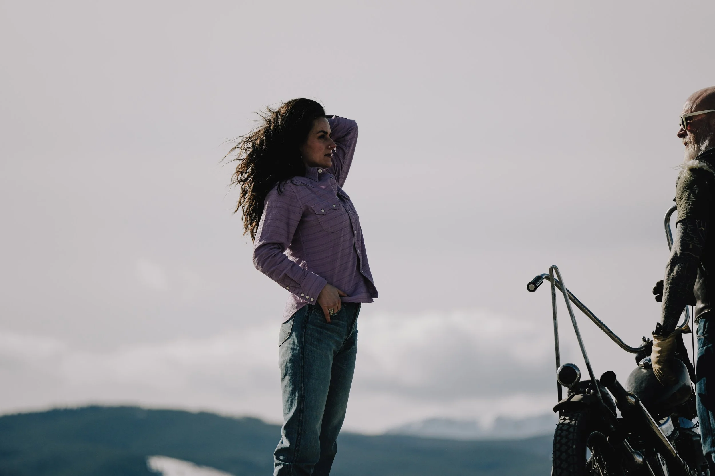 Black Bear Brand WOMAN - LAVENDER Embroidery... Western P-Snap Shirt