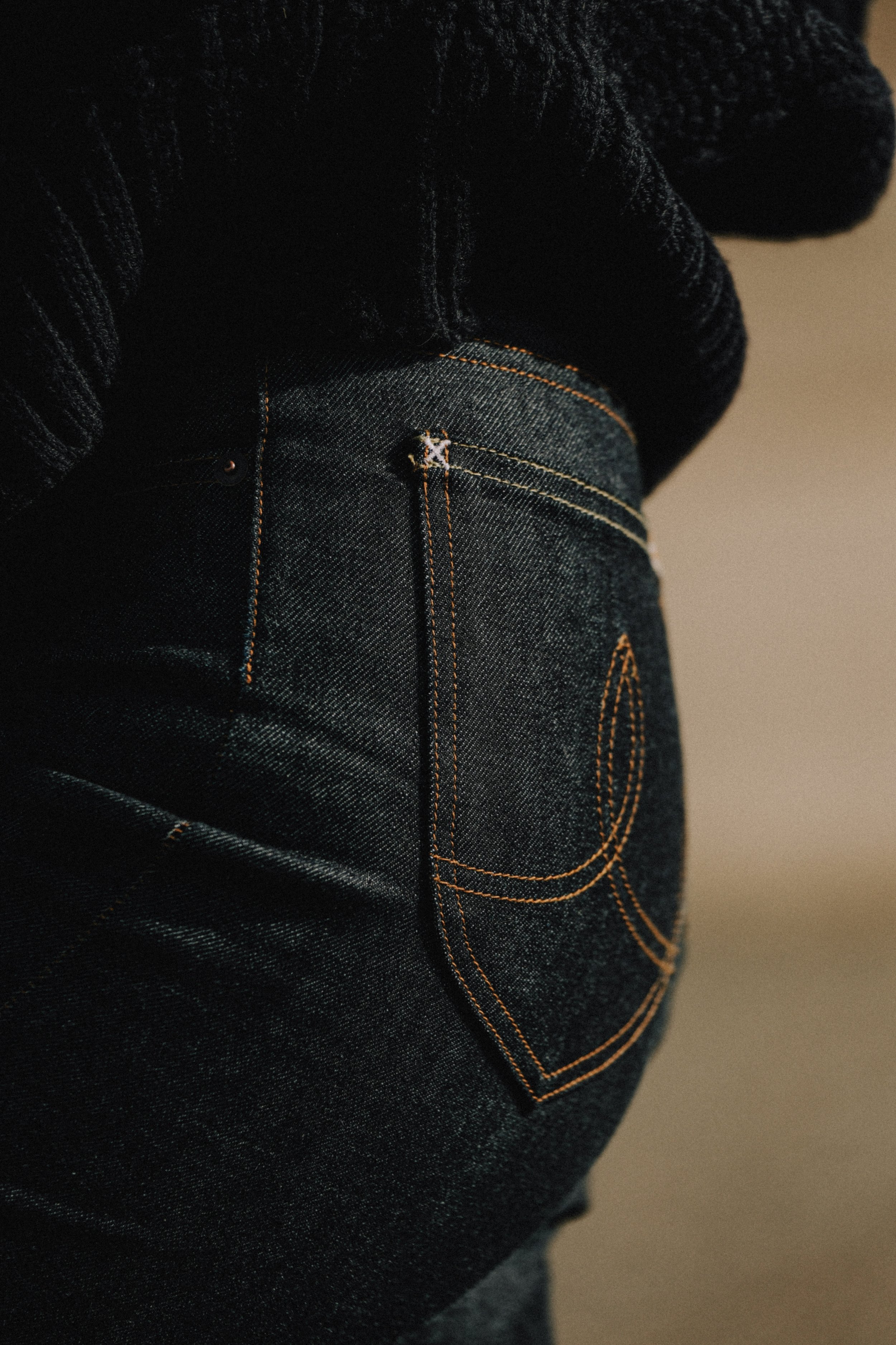 Black Bear Brand WOMAN - Indigo Button Fly Jeans