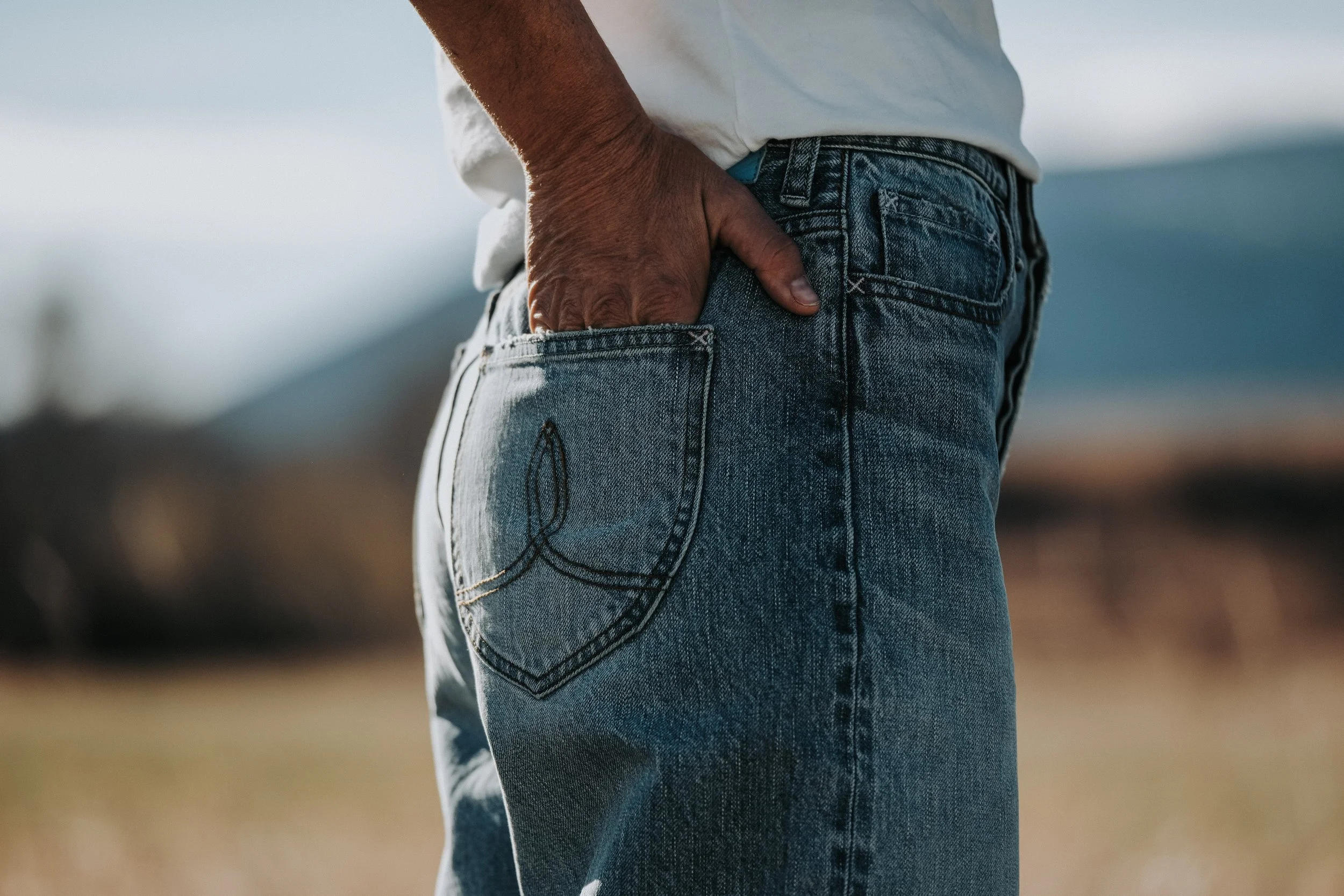 Black Bear Brand WOMAN - Boy Friend Washed Jeans