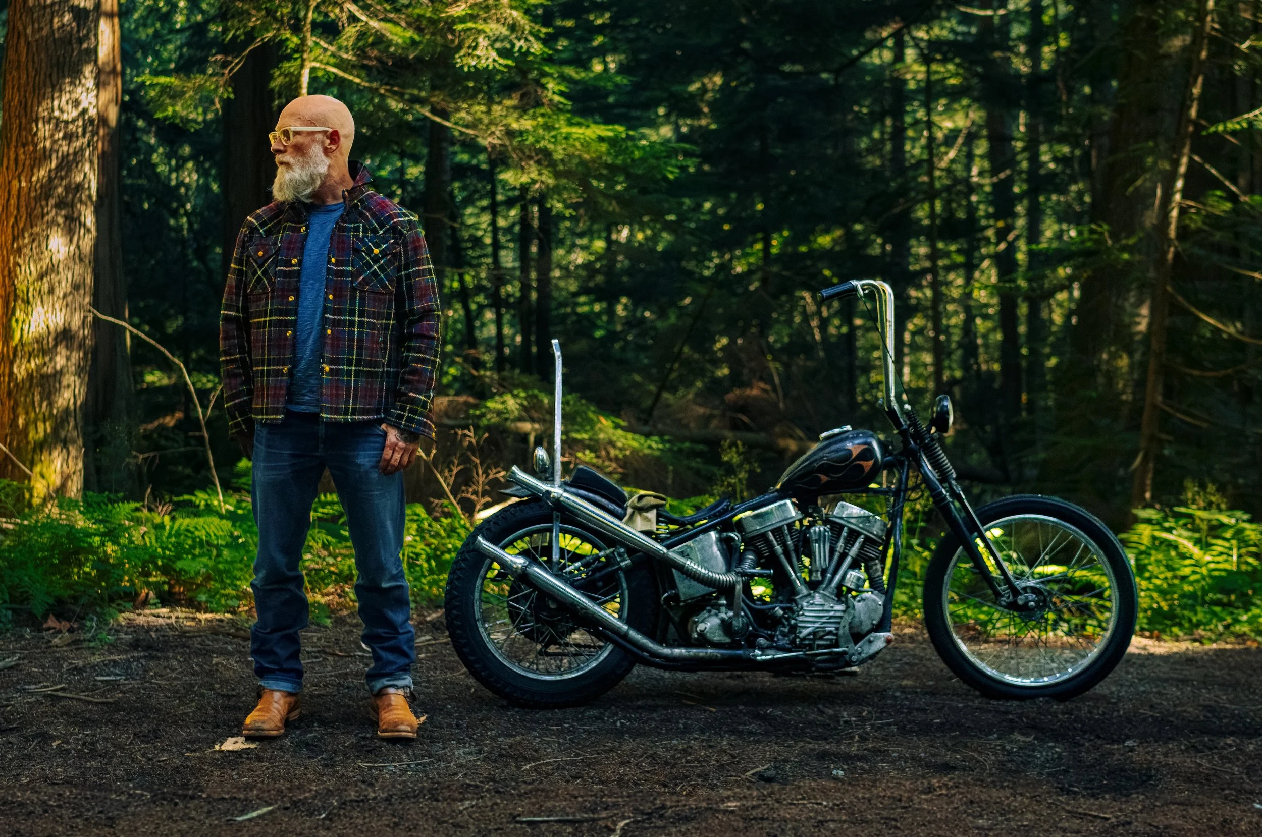 BlackBearBrand Midnightglen harris tweed tartan coat in forest josh sirlin and chopper profile 2.jpg