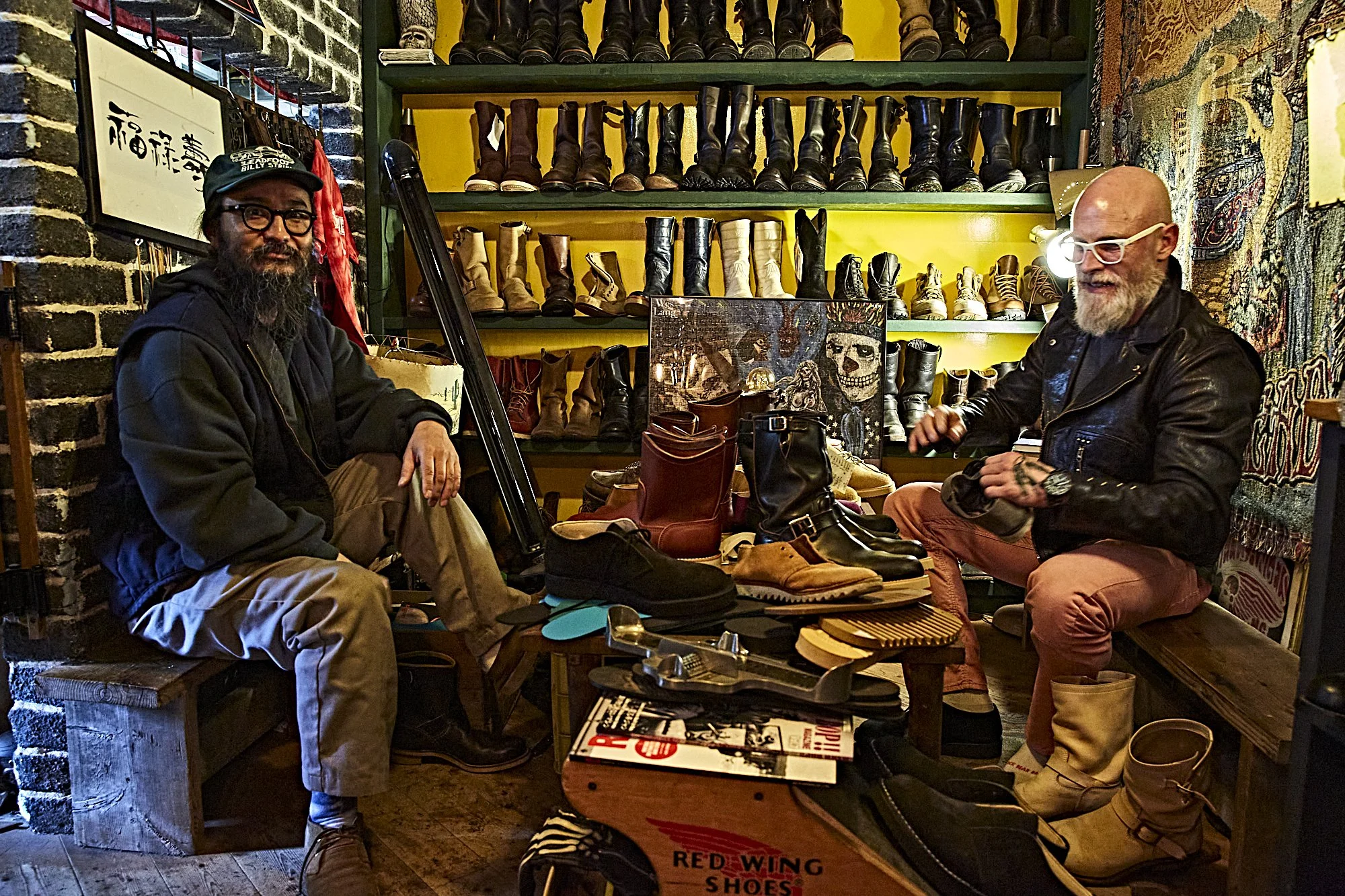 Black Bear Brand double front Vintage ROSE washed Cords