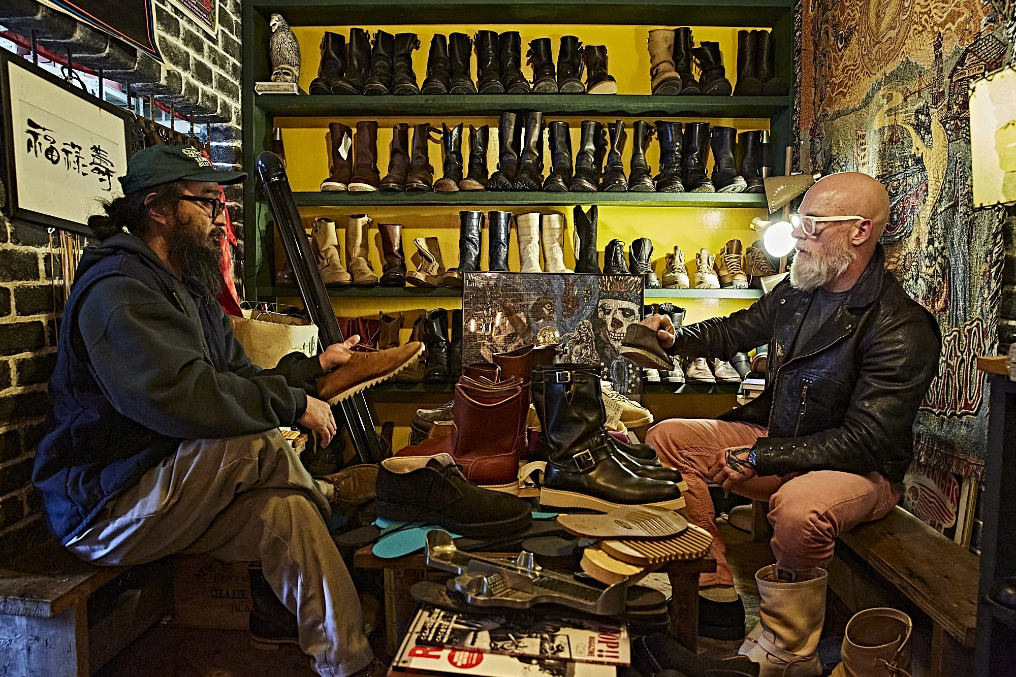 Black Bear Brand double front Vintage ROSE washed Cords