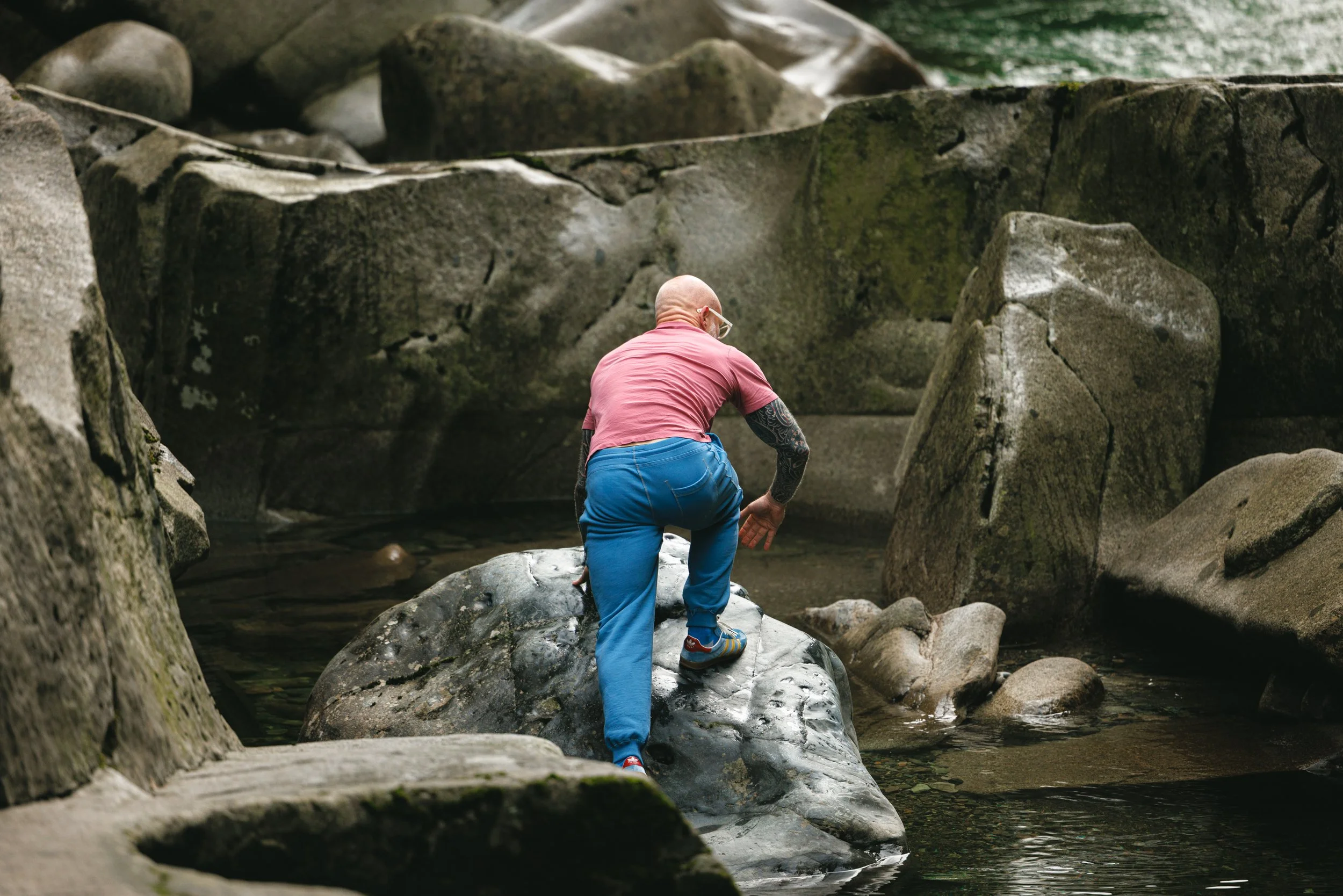 Black Bear Brand SOFTEST Vintage Rose ~ The Ultimate LIGHT Tee