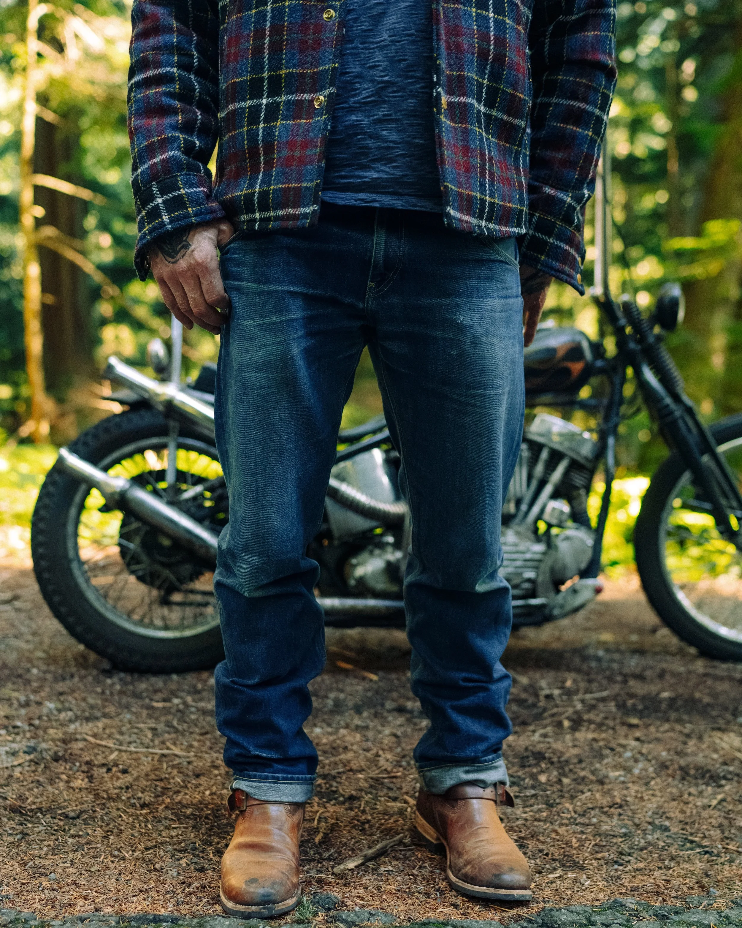 Black_Bear_Brand-midnight-glen-tartan-harristweed-western-jacket-cowboy-jeans.jpg