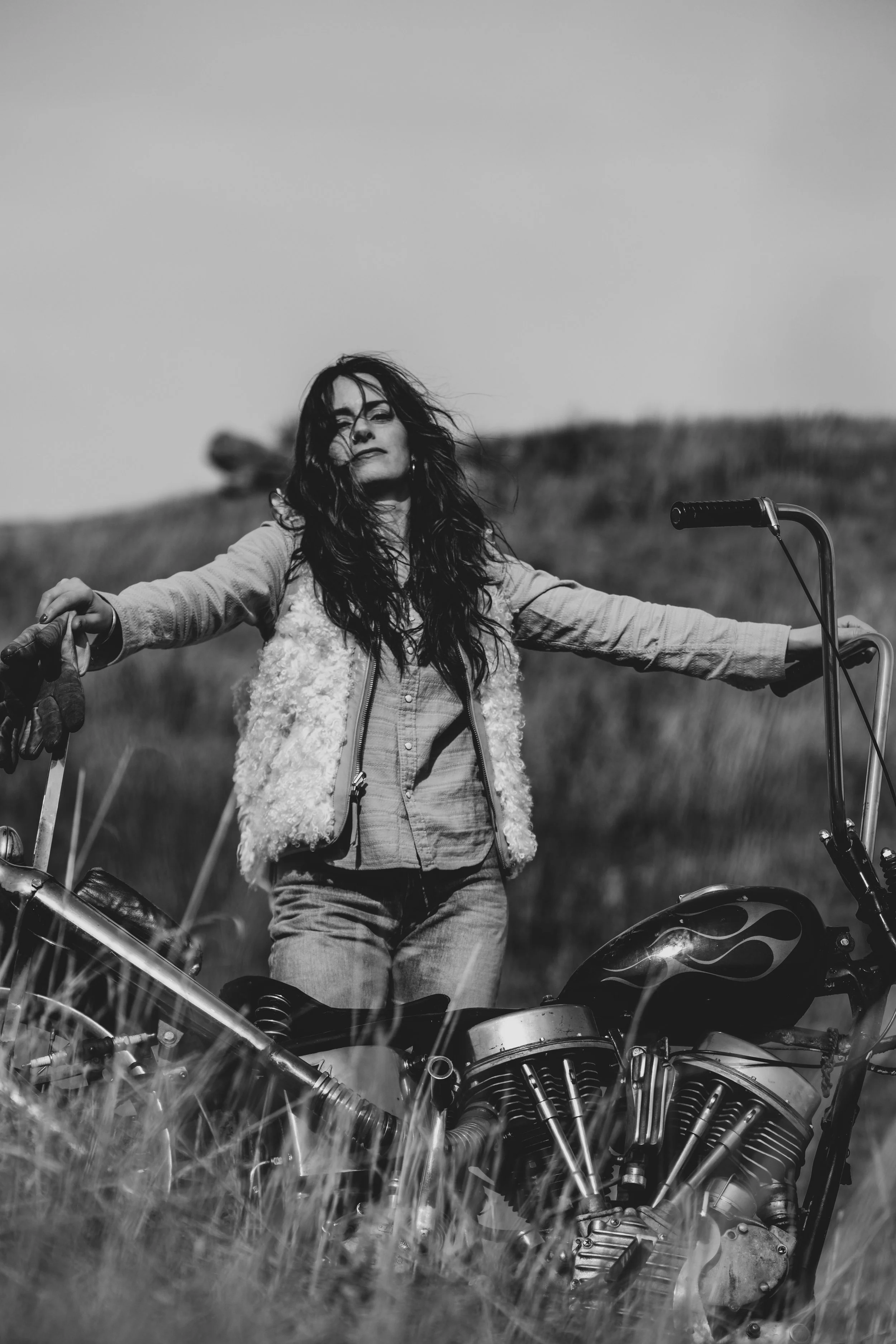 Washed Black Bear Brand WOMAN - WASHED Indigo Button Fly Jeans (the BBBW fade)