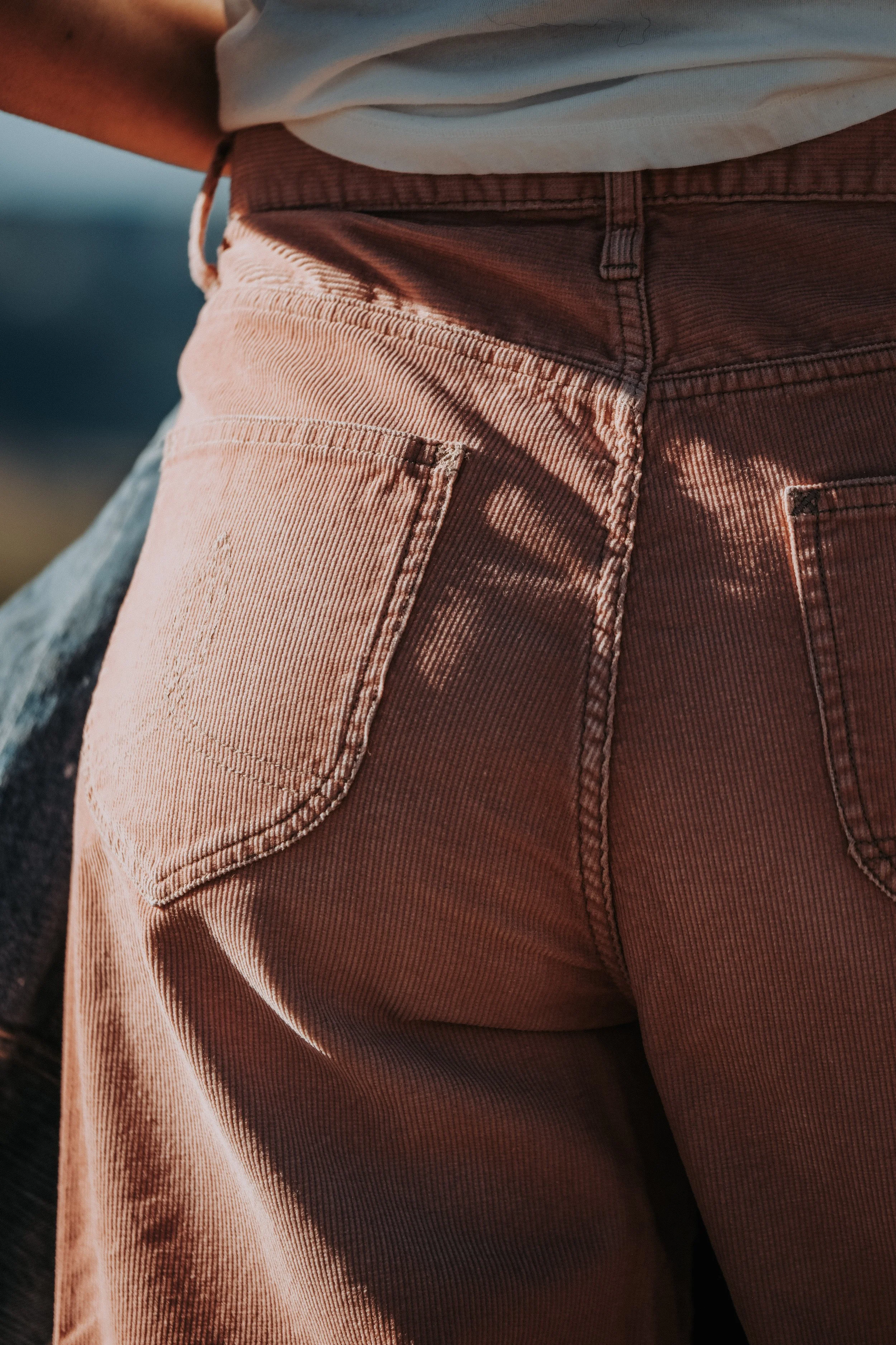 Black Bear Brand WOMAN - Vintage ROSE Boy Friend Cords!