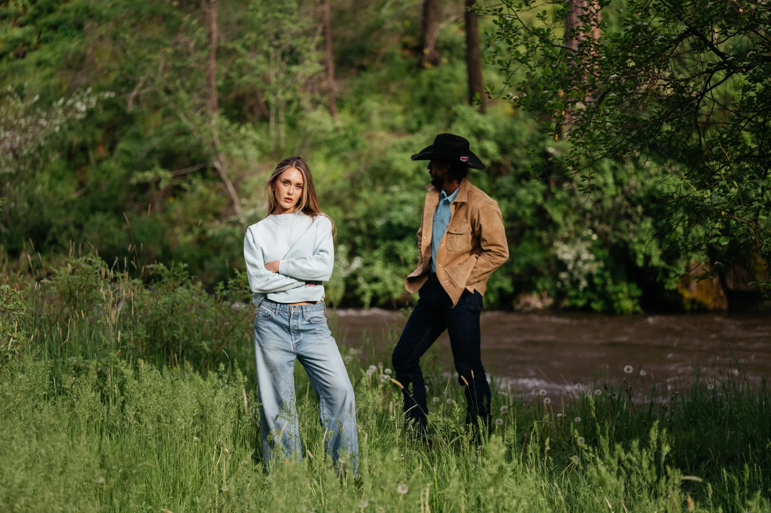 Black Bear Brand WOMAN - Sun Dyed French Terry Crew (Baby Blue)
