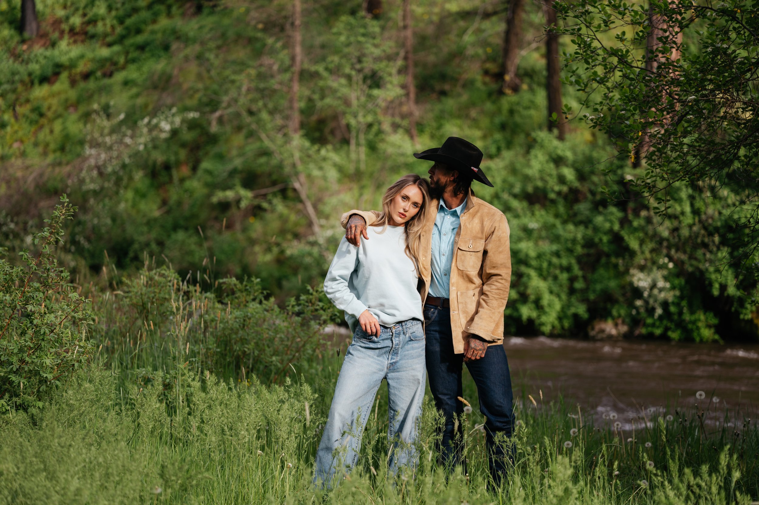 Black Bear Brand WOMAN - Sun Dyed French Terry Crew (Baby Blue)