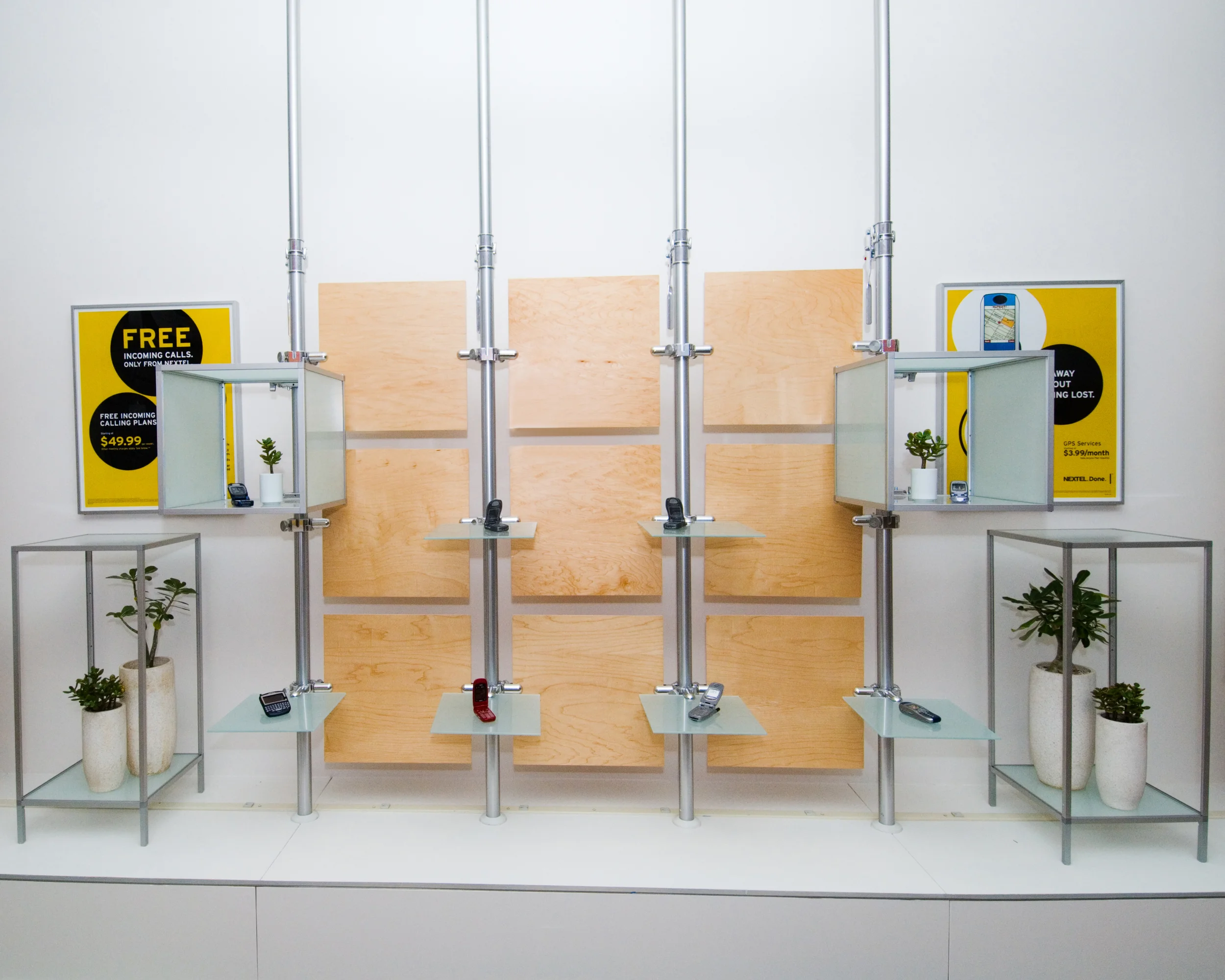 7.BWireless_Wall Display.jpg