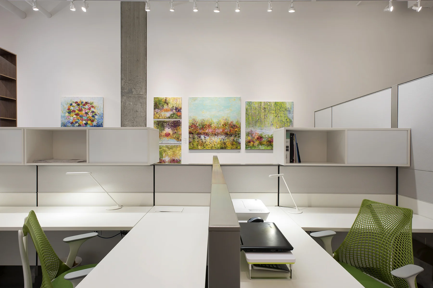 SZ_Office16_small.jpg