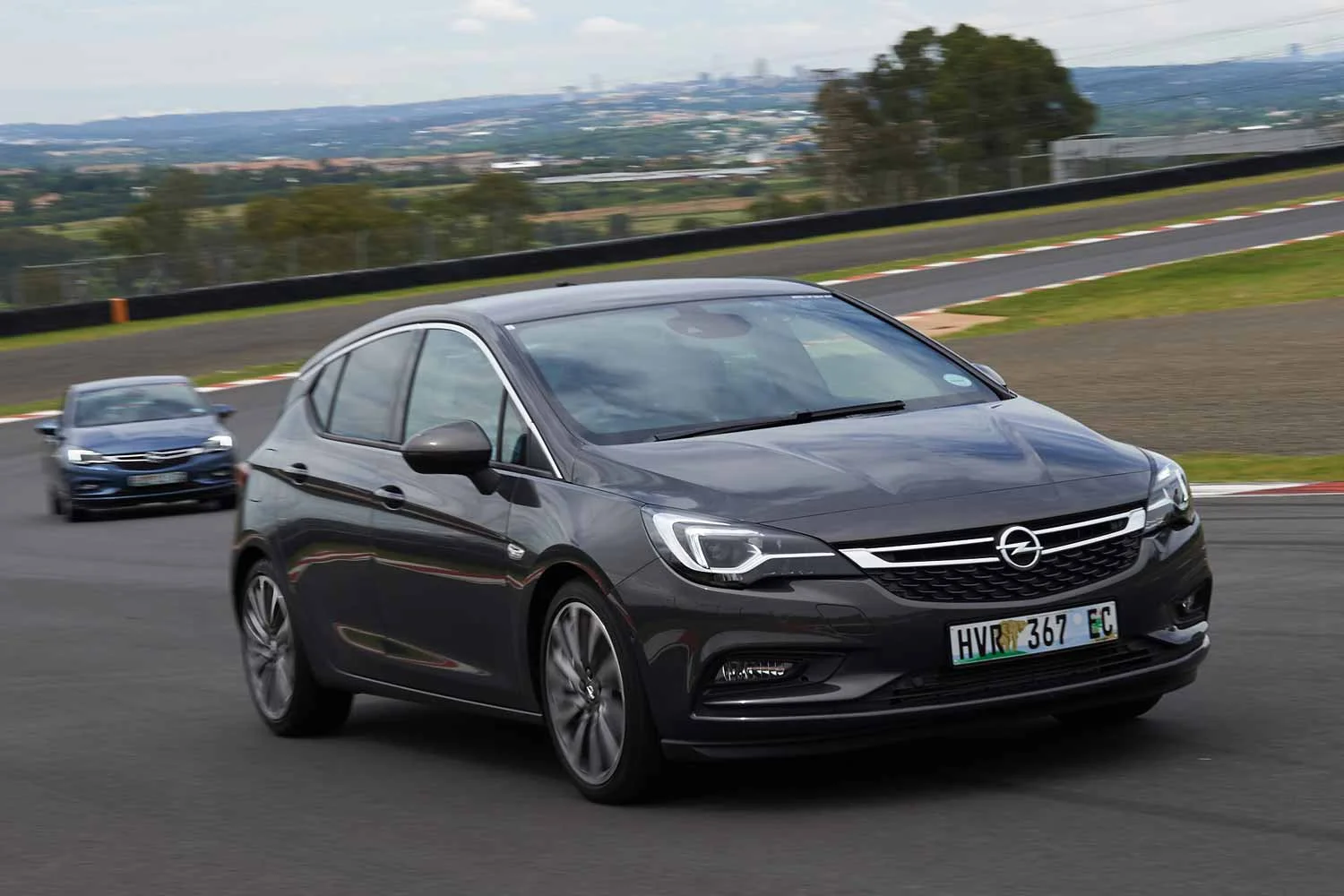 170125_OpelAstra_189.jpg