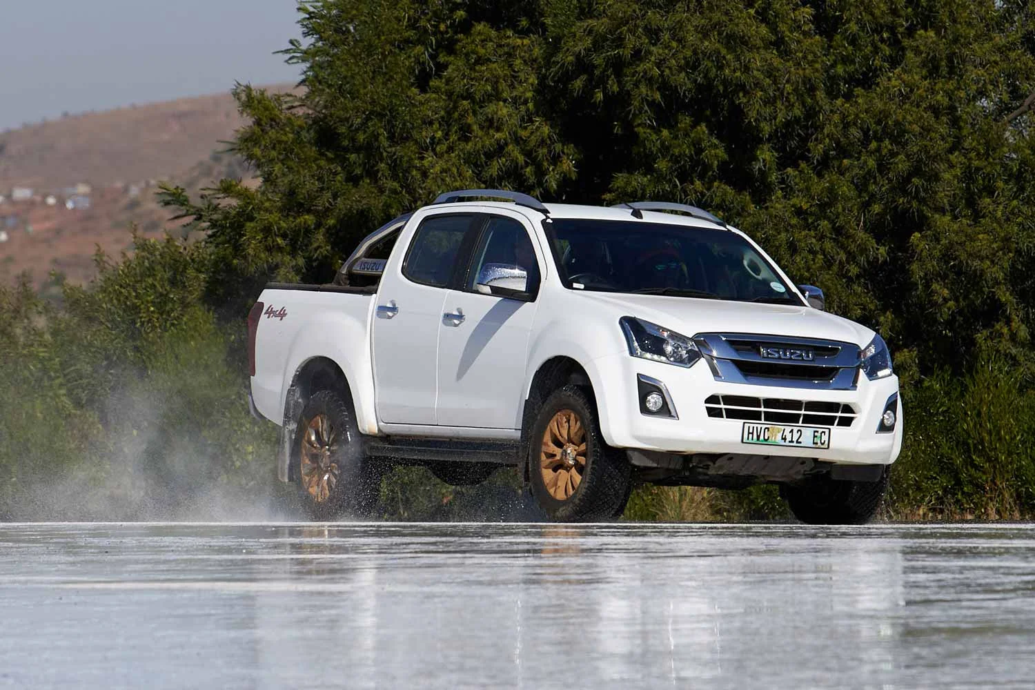 20170608_Isuzu_168-1.jpg