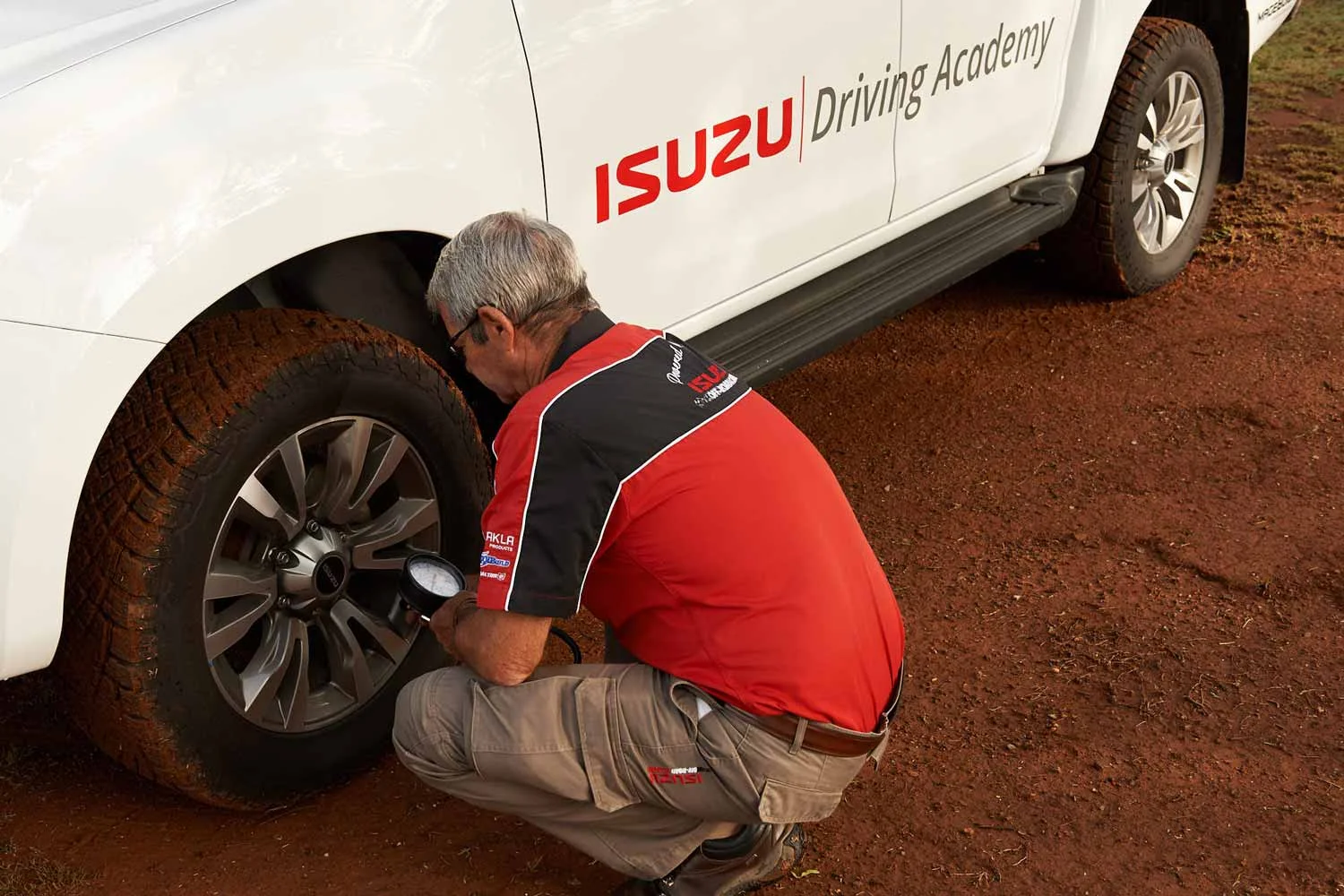 20180324_Isuzu_001.jpg