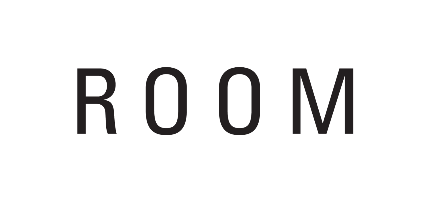 ROOM SALON