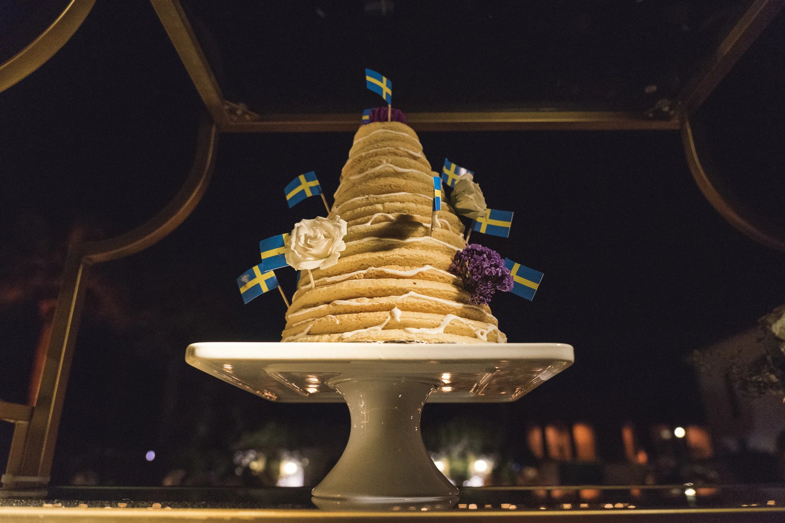 21 swedish cake sweden bakery birthday cake swedish flag Life Design Events photos by Keith and Melissa Photography.jpg