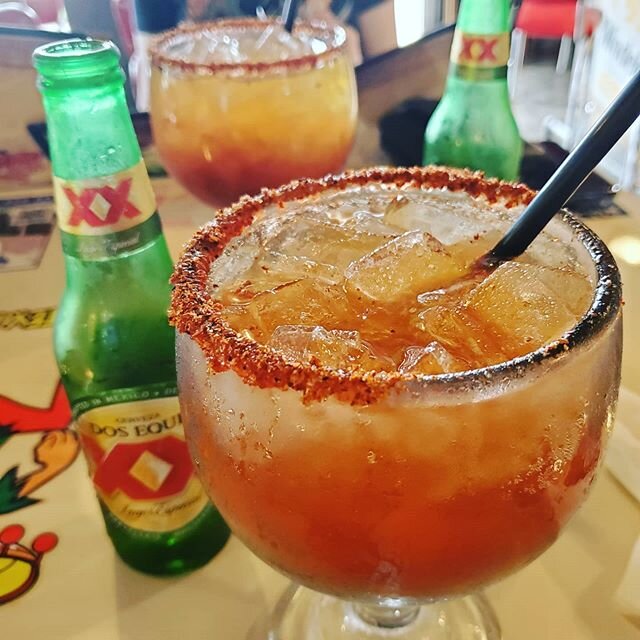 I keep going through my phone to look at old photos from when we used to be able to go out
.
#michelada #mexicanrestaurant #dosxx #cocktail #happyhour #imissyou #comebacktome