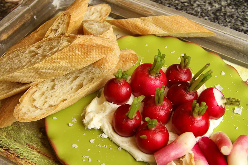 radish-with-bread-2