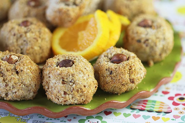 hazelnut maple cookies