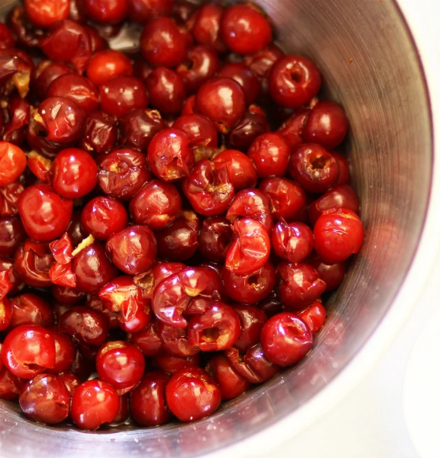 Tart Door County Cherries
