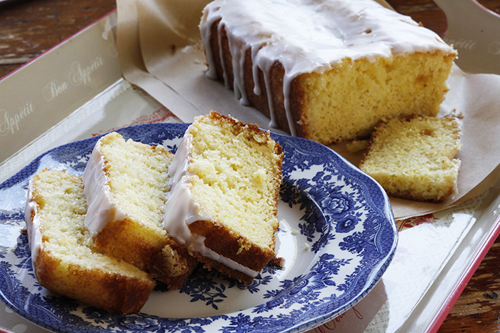 Lemon Drizzle Cake