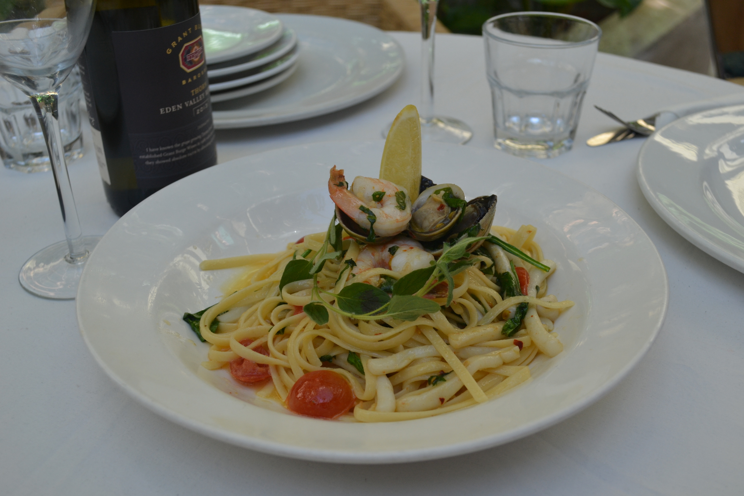 Mains Option - Seafood Linguini 