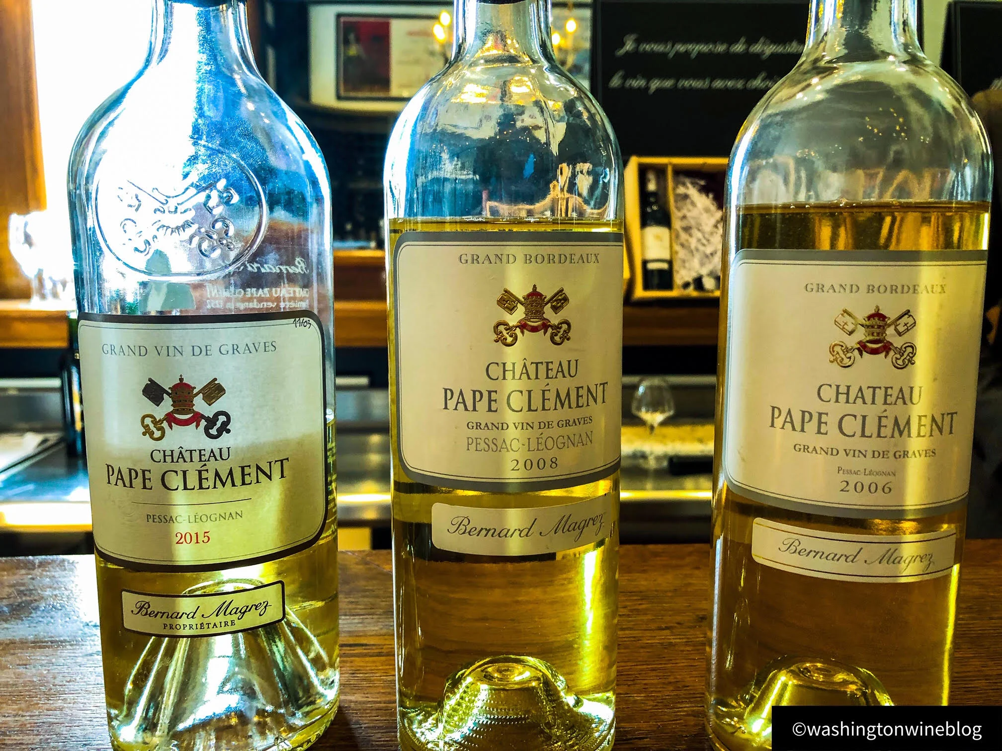 Chateau Pape Clement Blanc Vertical.jpg