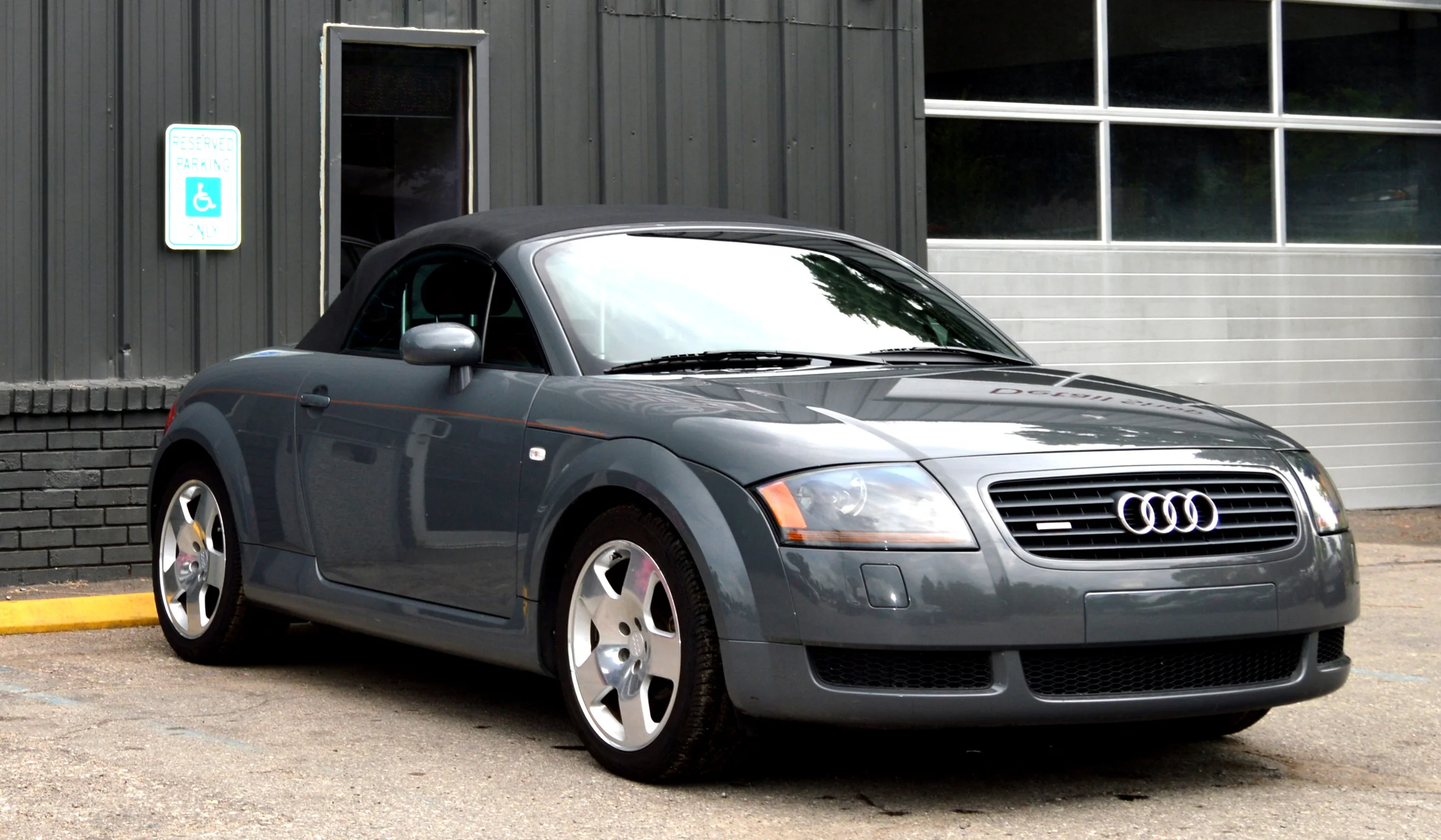 SELLER 01 AUDI TT BASEBALL 002 X.jpg