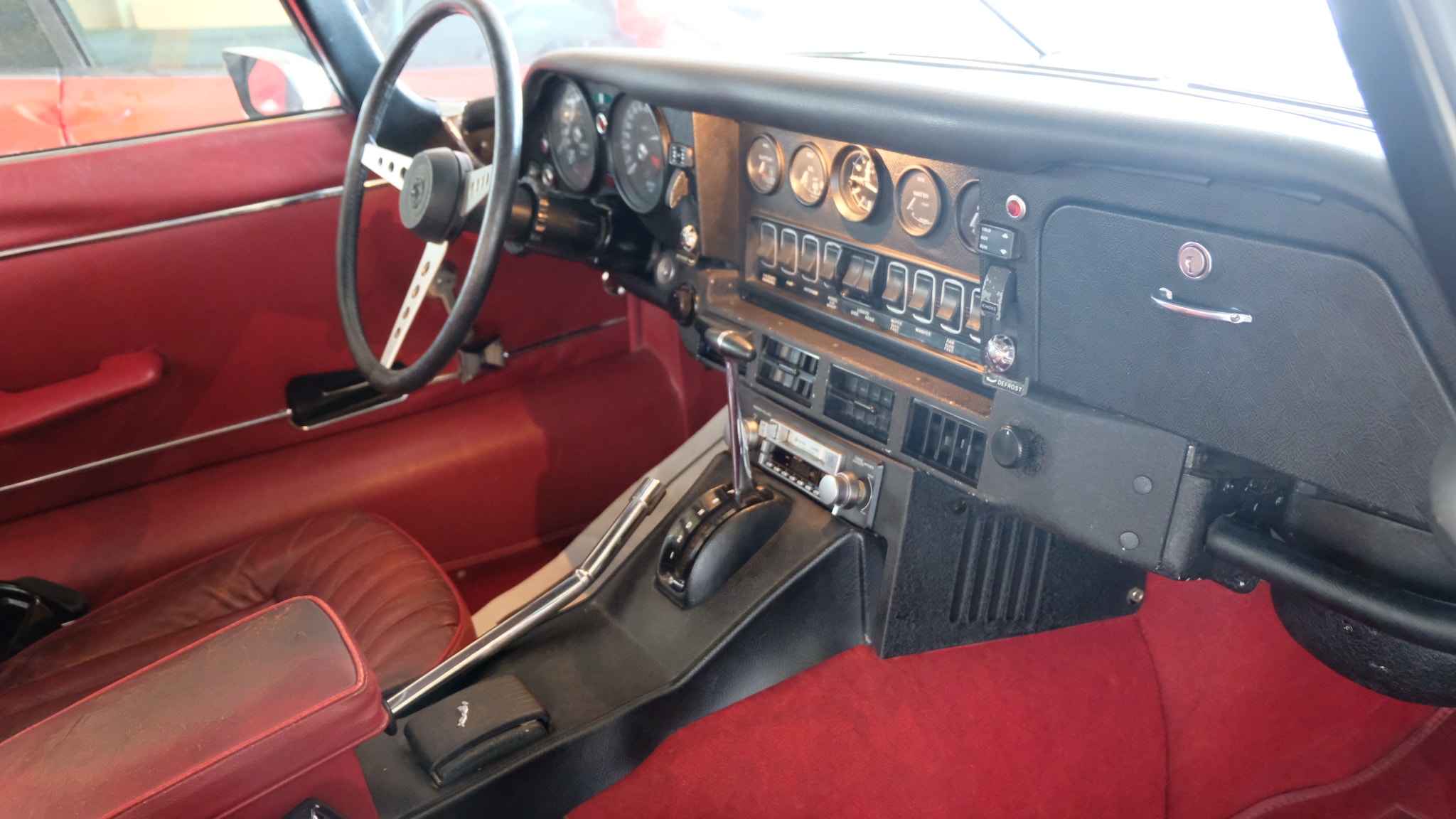 1972 Jaguar XKE Convertible Red Interior.jpg