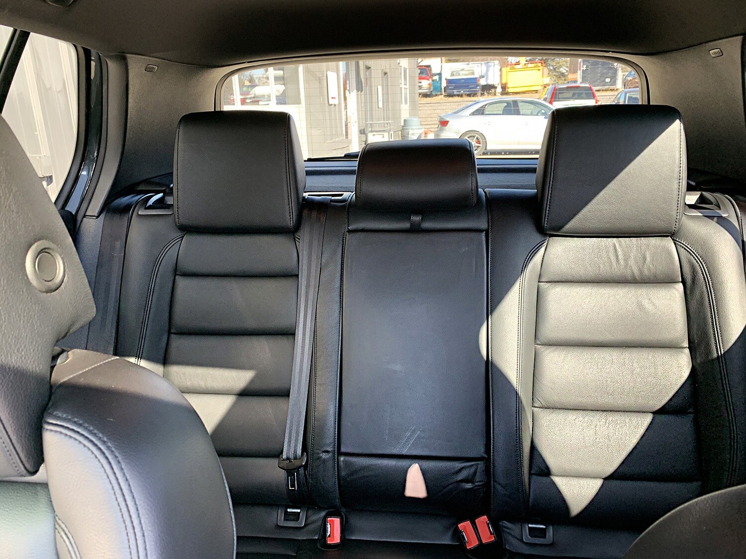 2013-VW-GTI-Backseat.jpg
