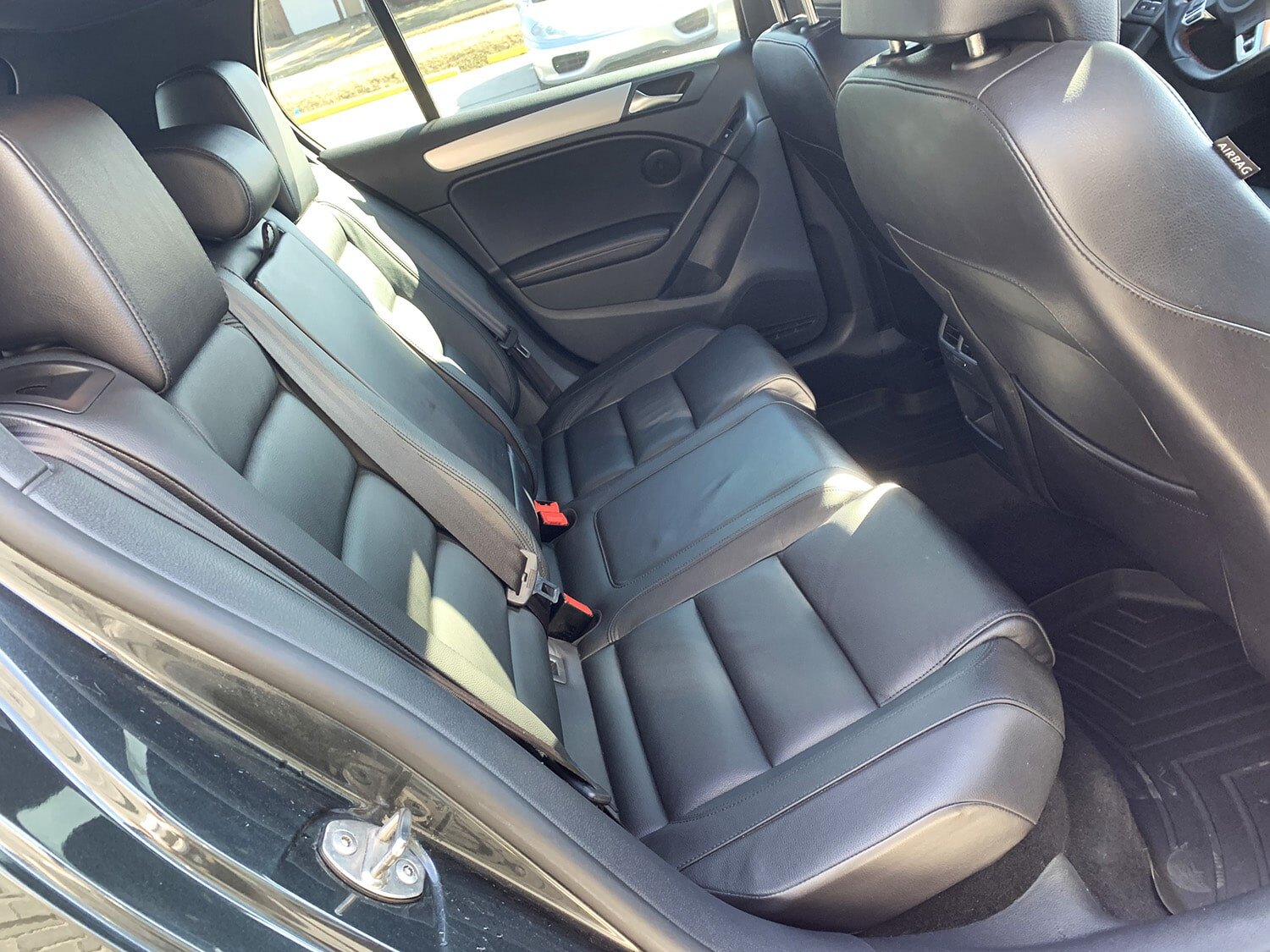 2013-VW-GTI-Interior.jpg
