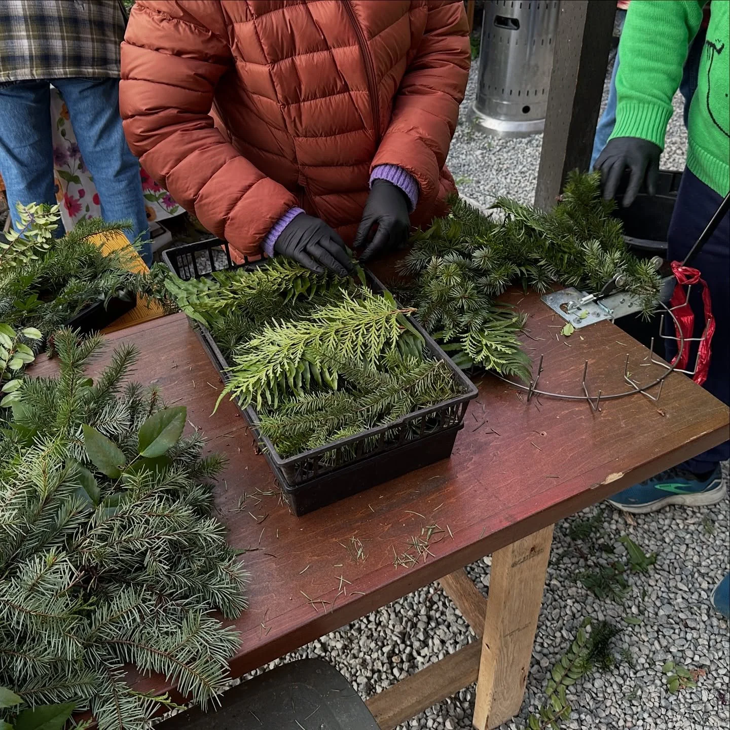 Check out one of the wreath machines! Cut, assemble, and clamp&hellip; easy as 1-2-3! 

Only 8 spots left for Sunday&rsquo;s workshop at Friends and Neighbors Brewing. I may add one more date- the Saturday after Thanksgiving. Visit my website to sign